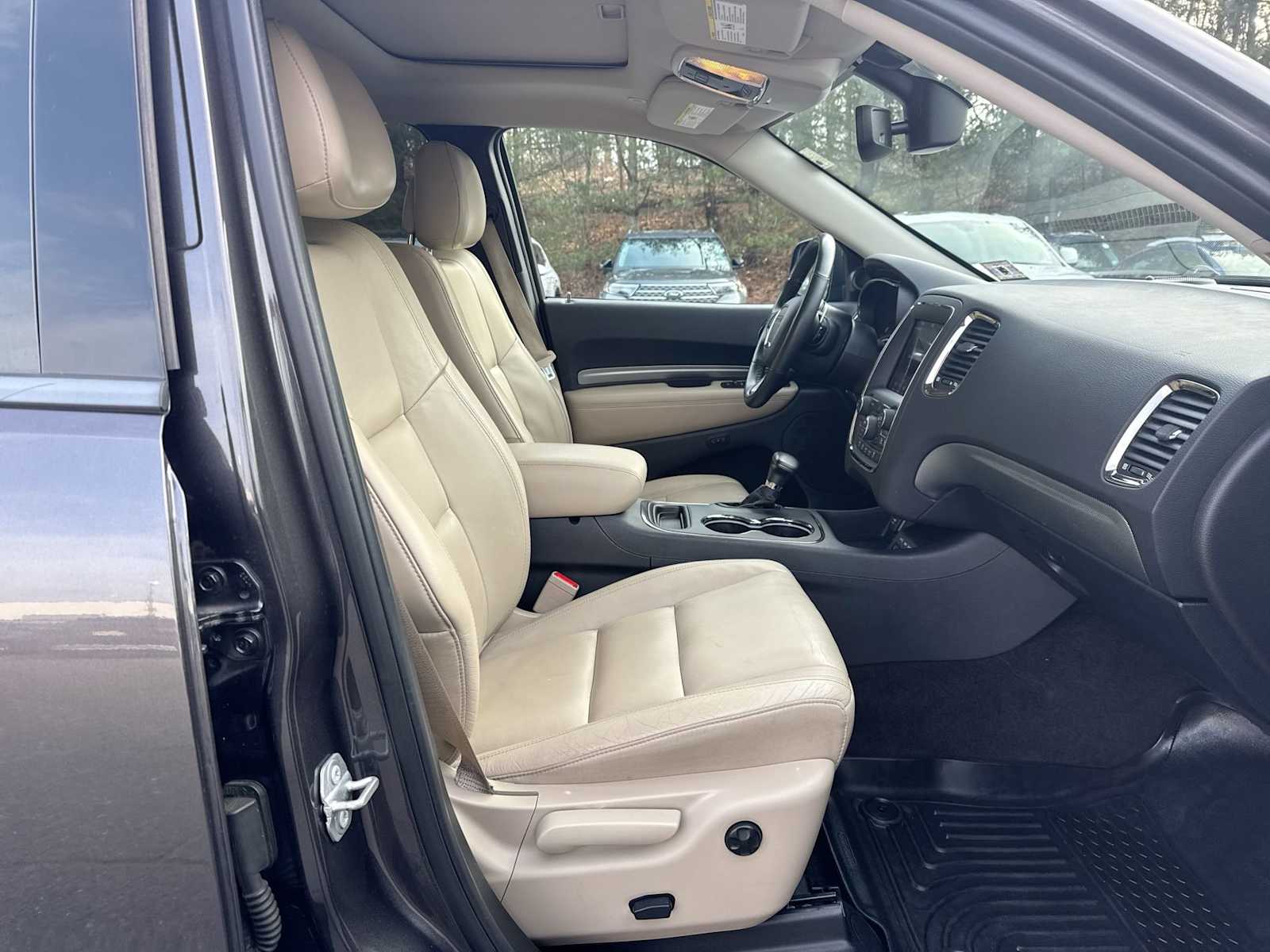 Thumbnail: 2019 Dodge Durango - 15