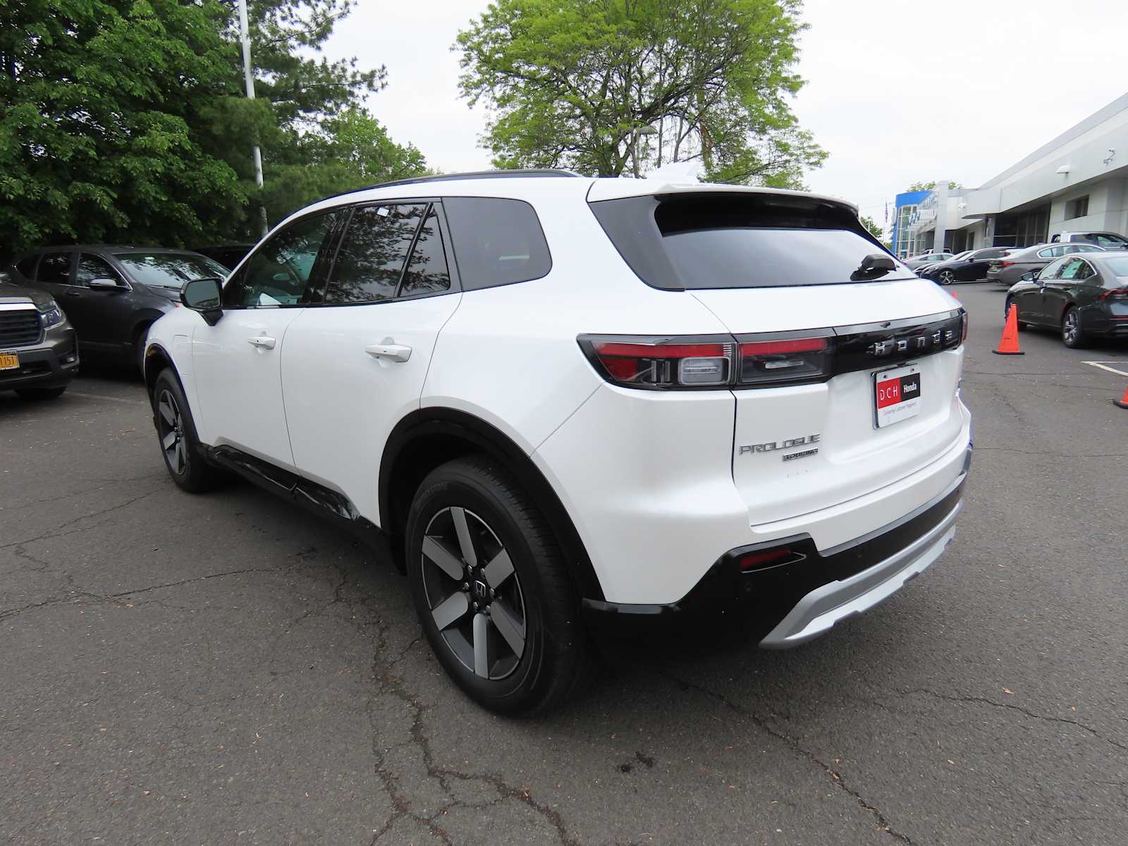 Thumbnail: 2026 Honda Prologue - 4