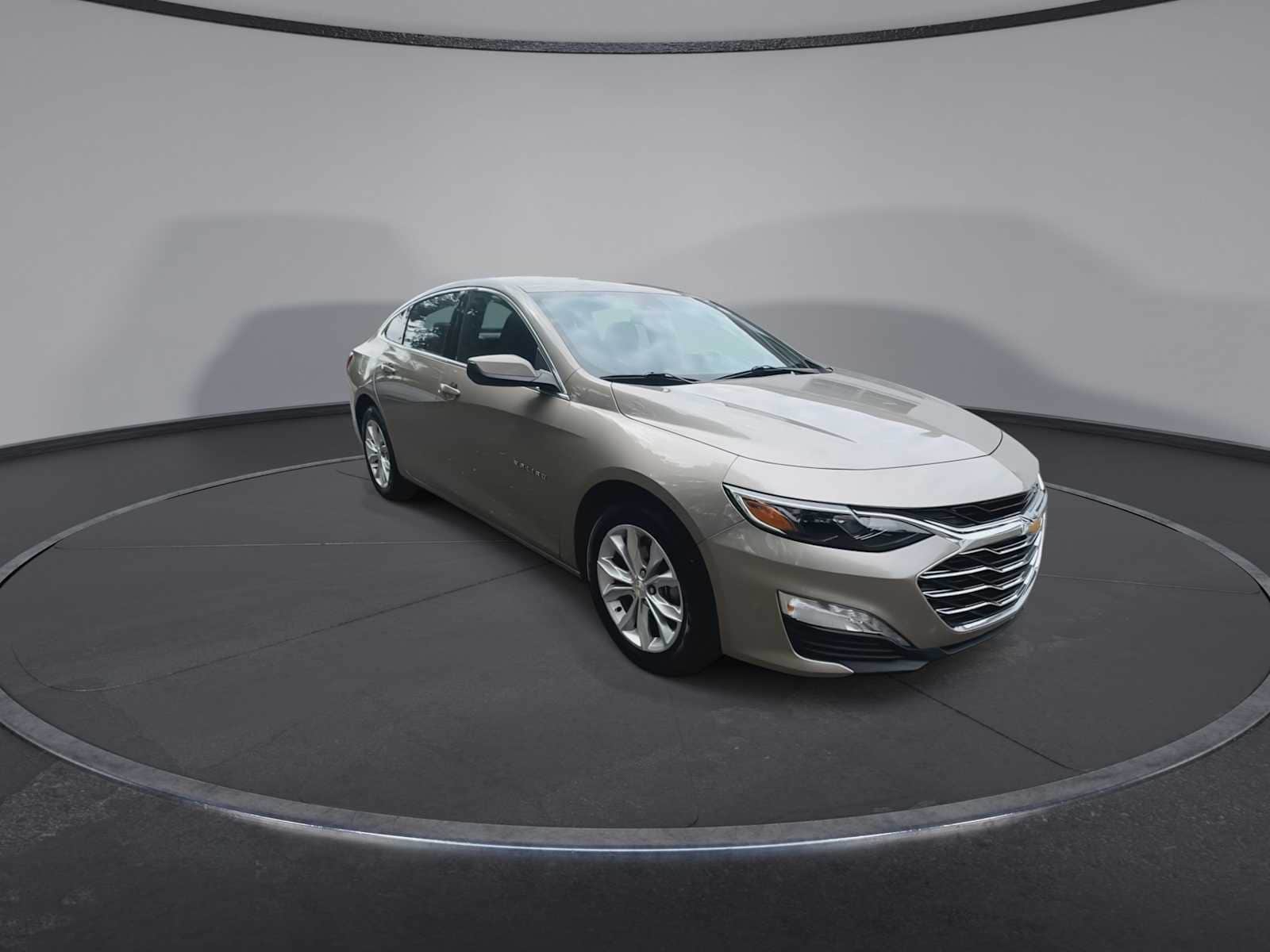Thumbnail: 2025 Chevrolet Malibu - 2