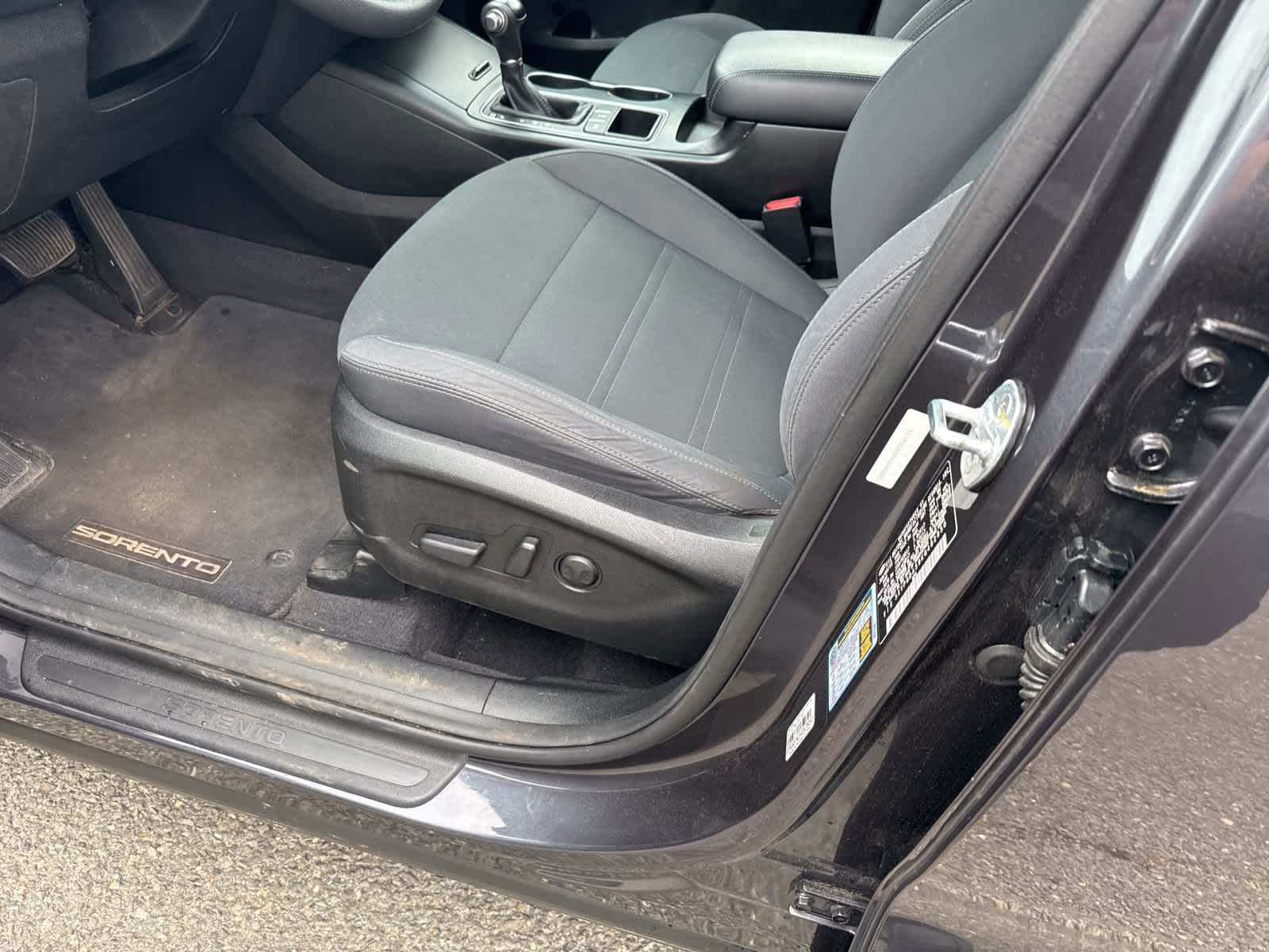 Thumbnail: 2019 Kia Sorento - 15