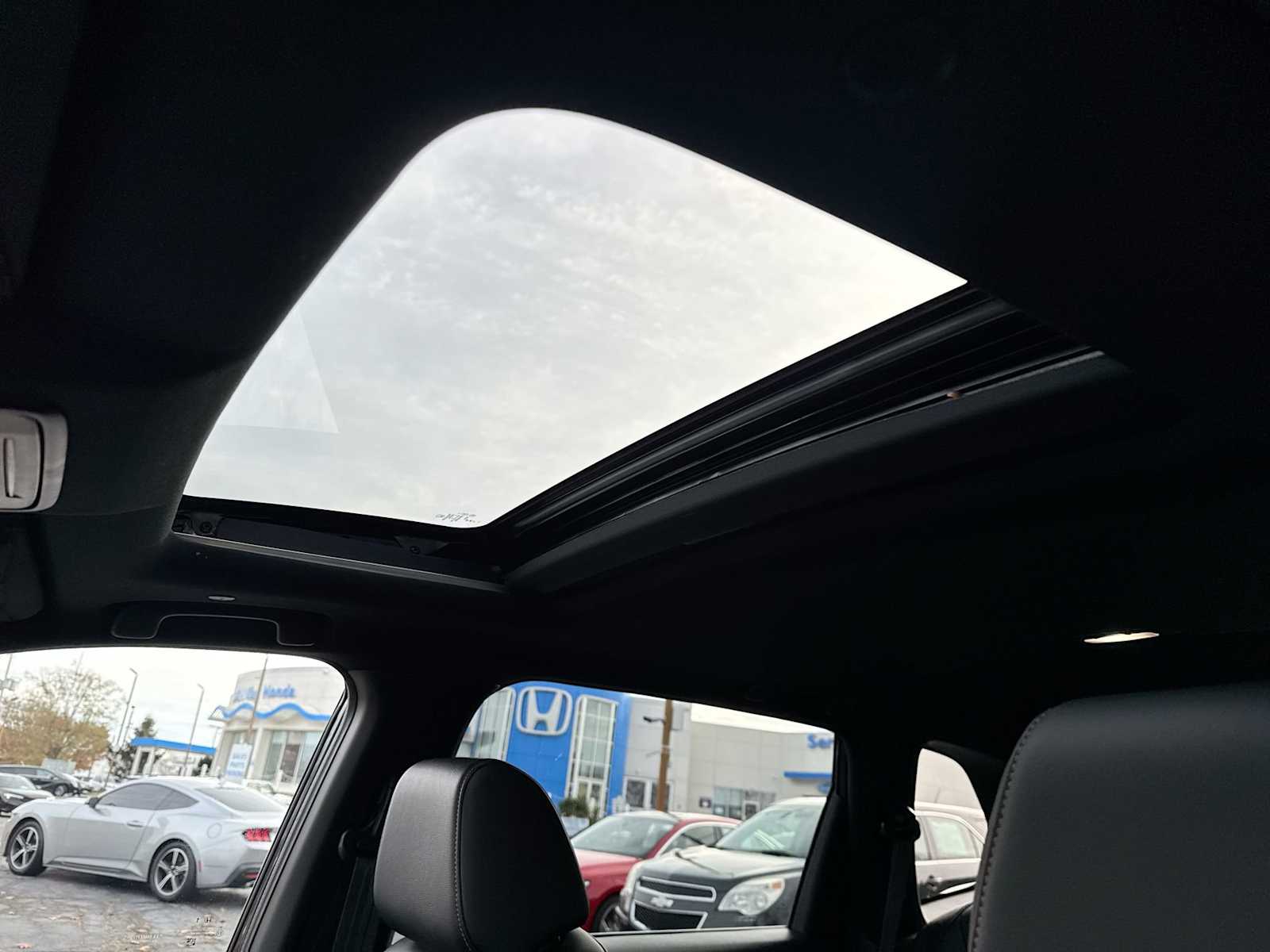 Thumbnail: 2024 Honda CR-V - 23