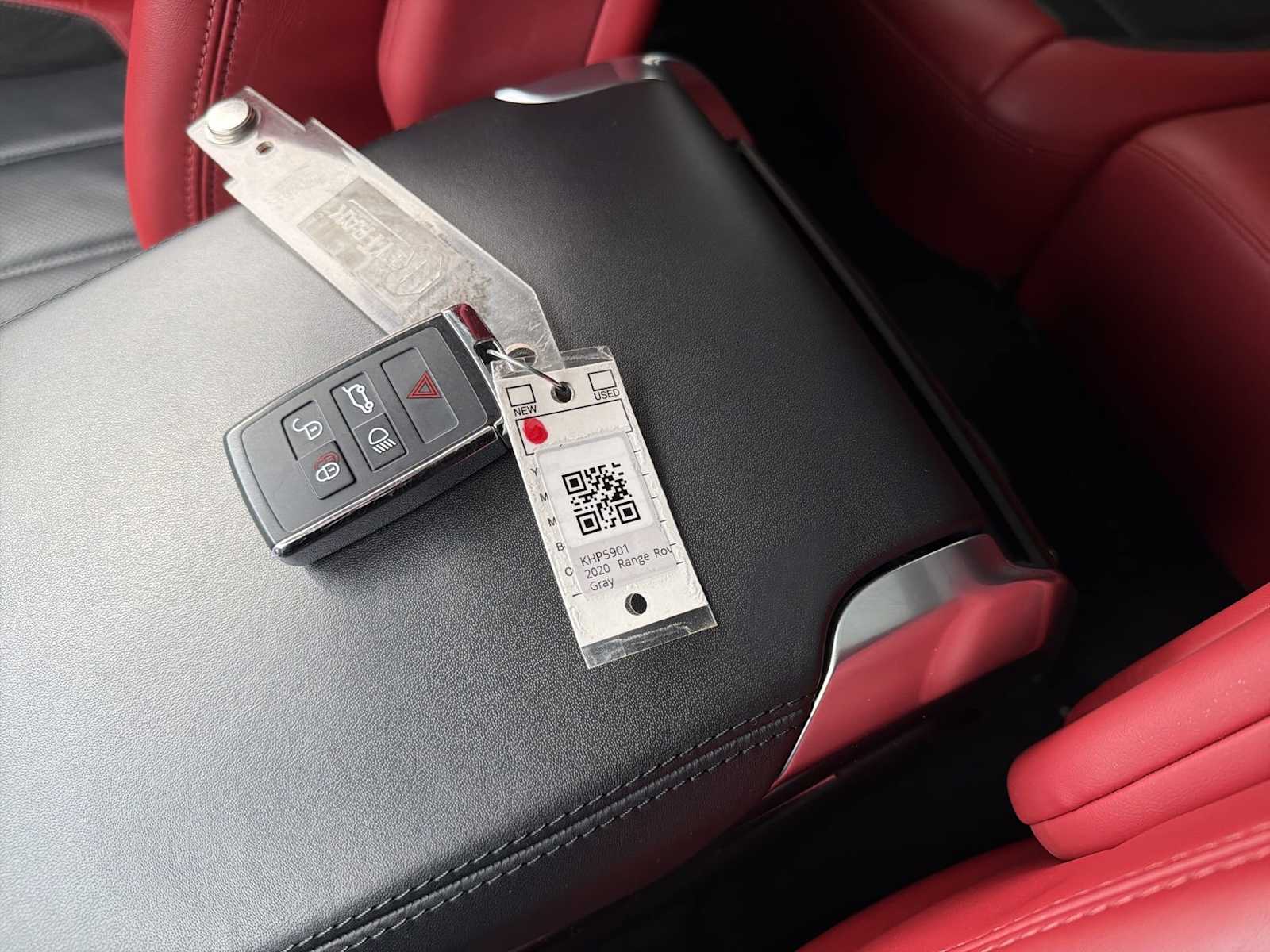 Thumbnail: 2020 Land Rover Range Rover Sport - 35