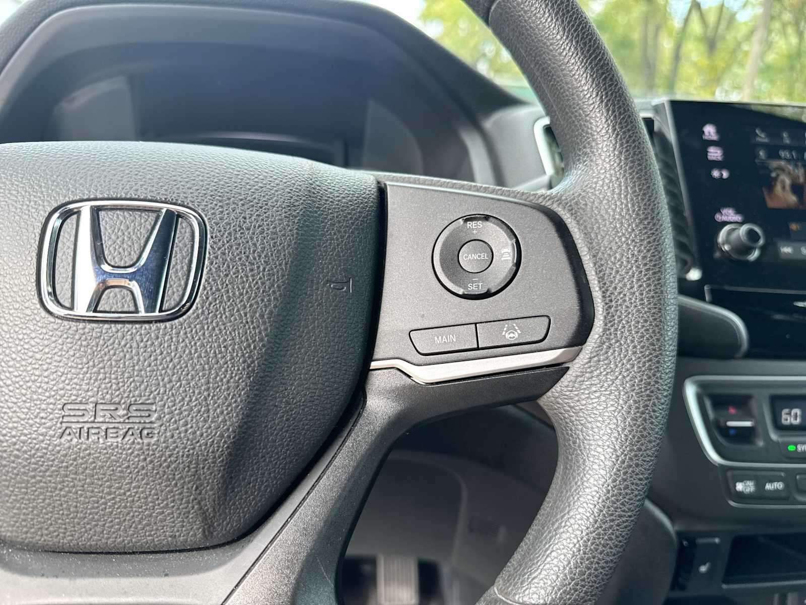 Thumbnail: 2022 Honda Pilot - 25