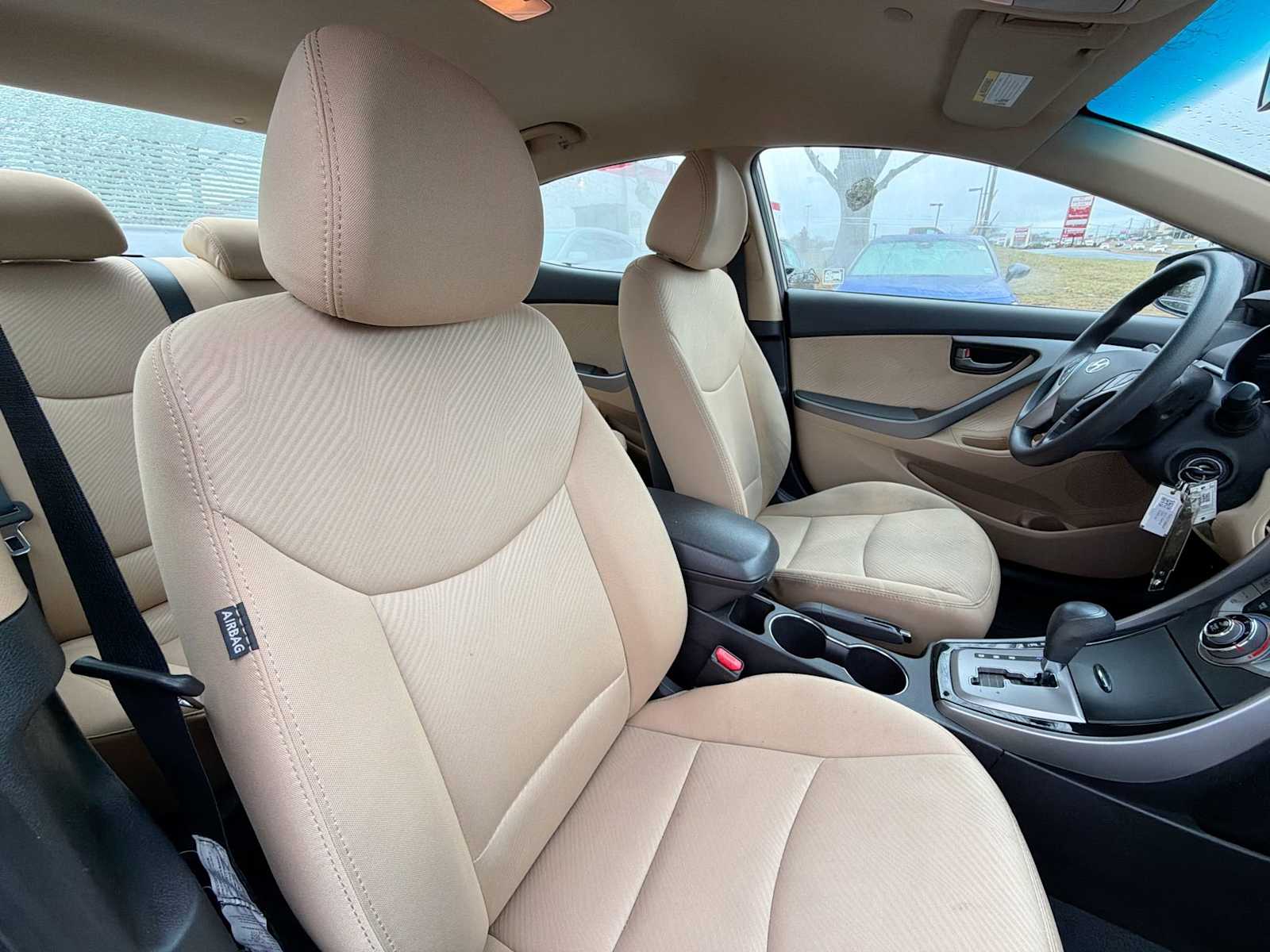 Thumbnail: 2013 Hyundai Elantra - 17