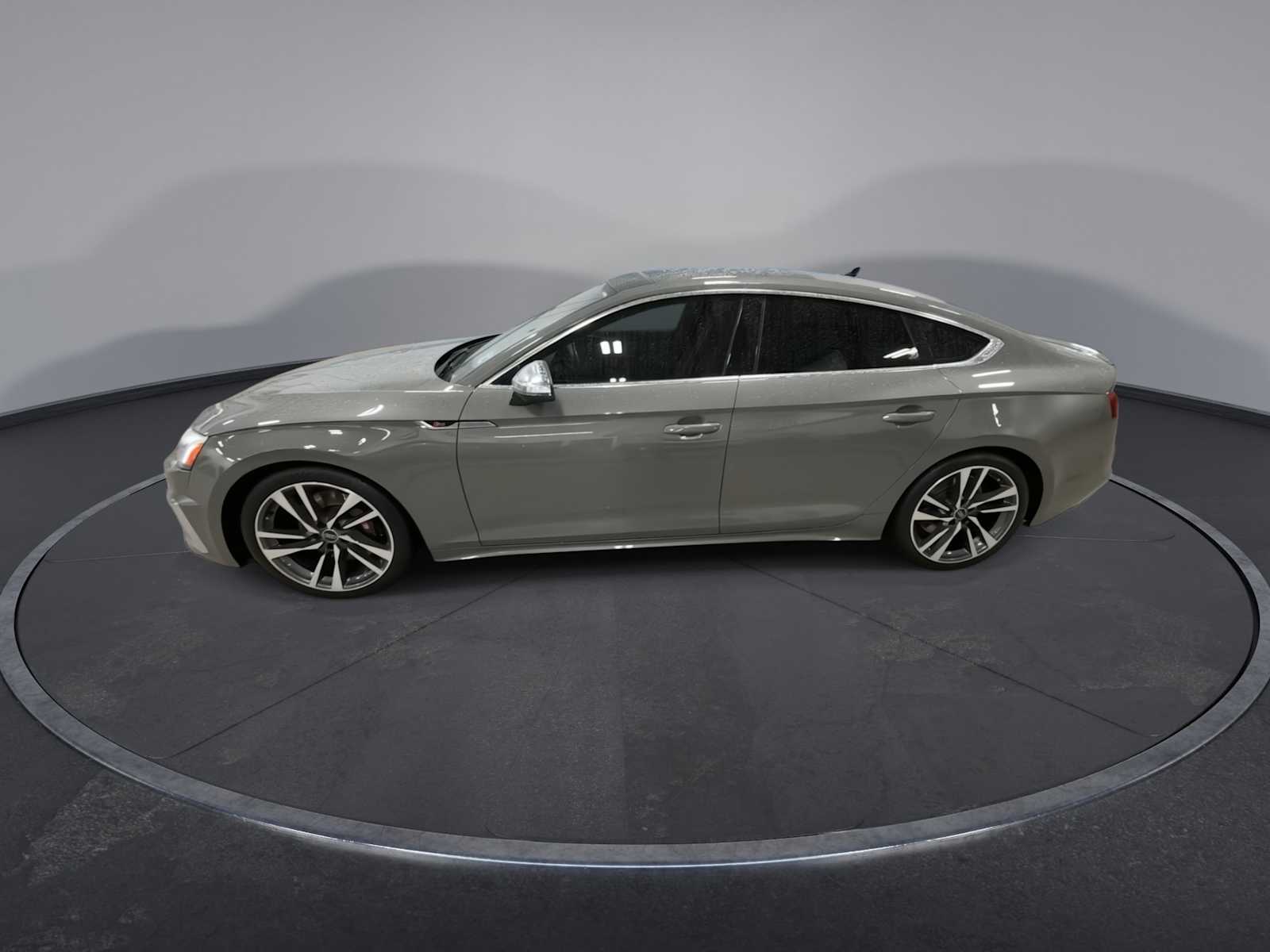 Thumbnail: 2023 Audi S5 - 5