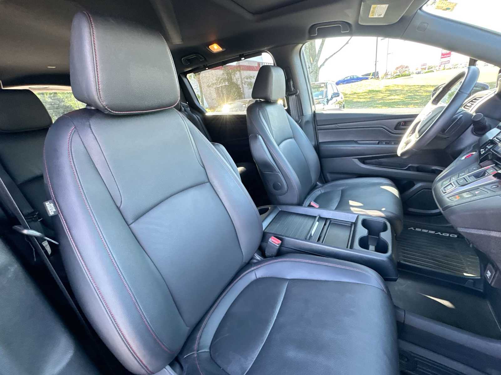 Thumbnail: 2023 Honda Odyssey - 17