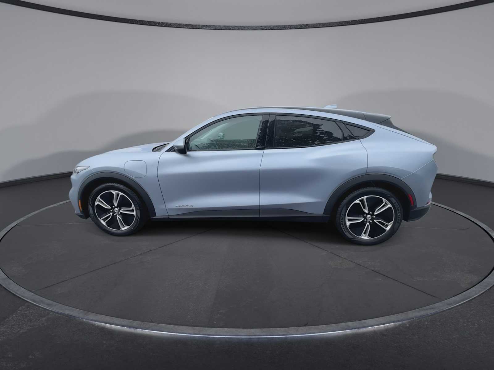Thumbnail: 2022 Ford Mustang Mach-E - 5