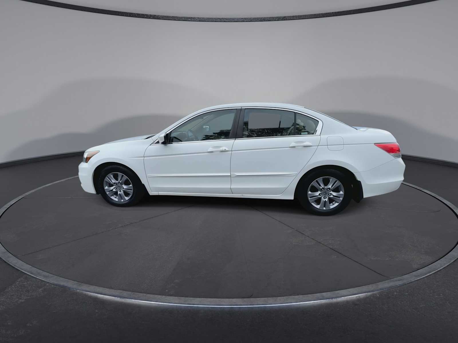 Thumbnail: 2011 Honda Accord - 5
