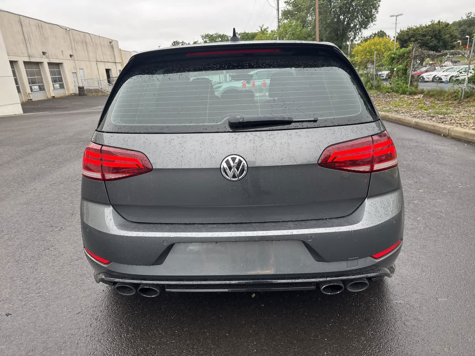 Thumbnail: 2018 Volkswagen Golf - 4