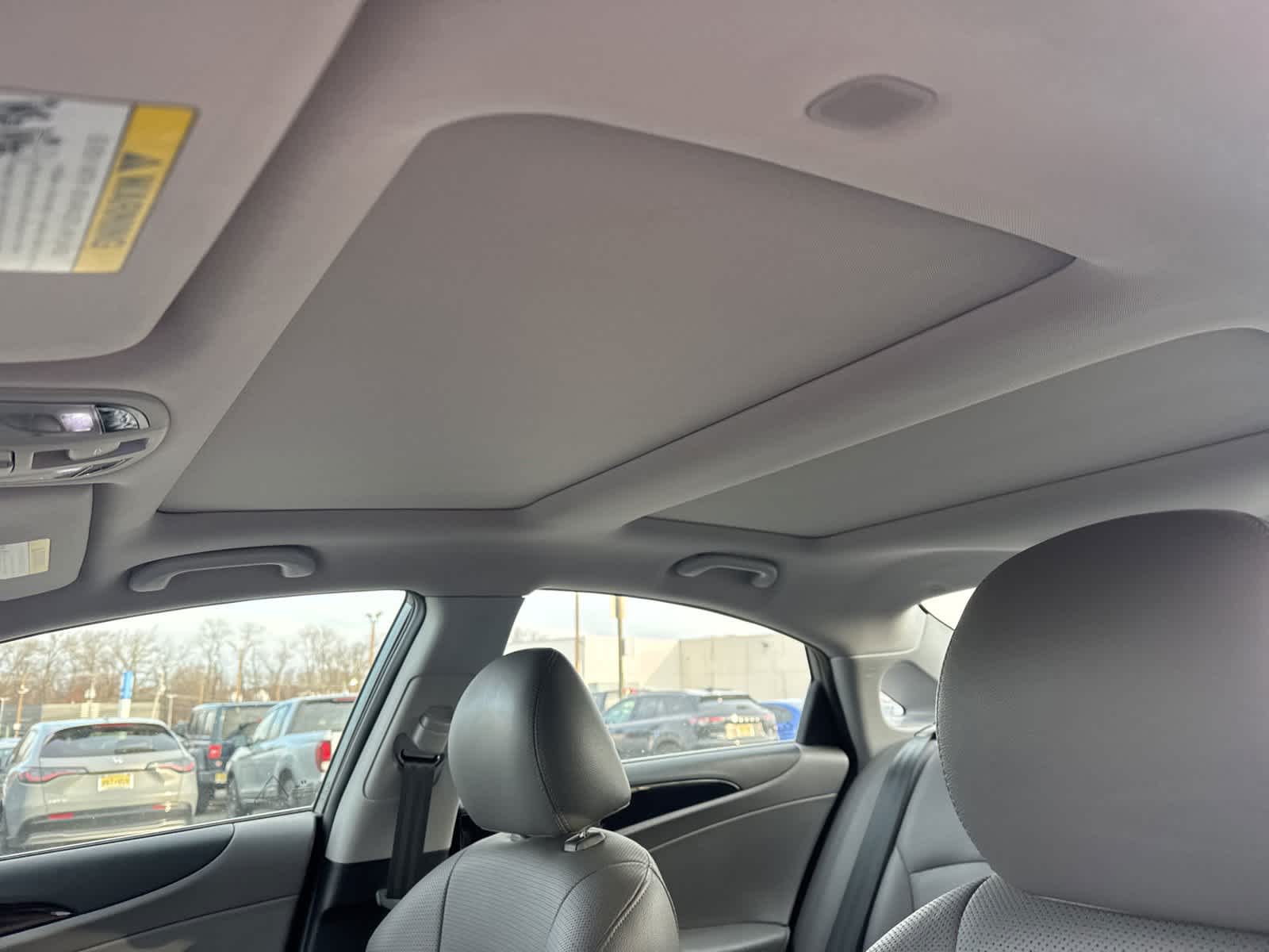 Thumbnail: 2014 Hyundai Sonata - 22