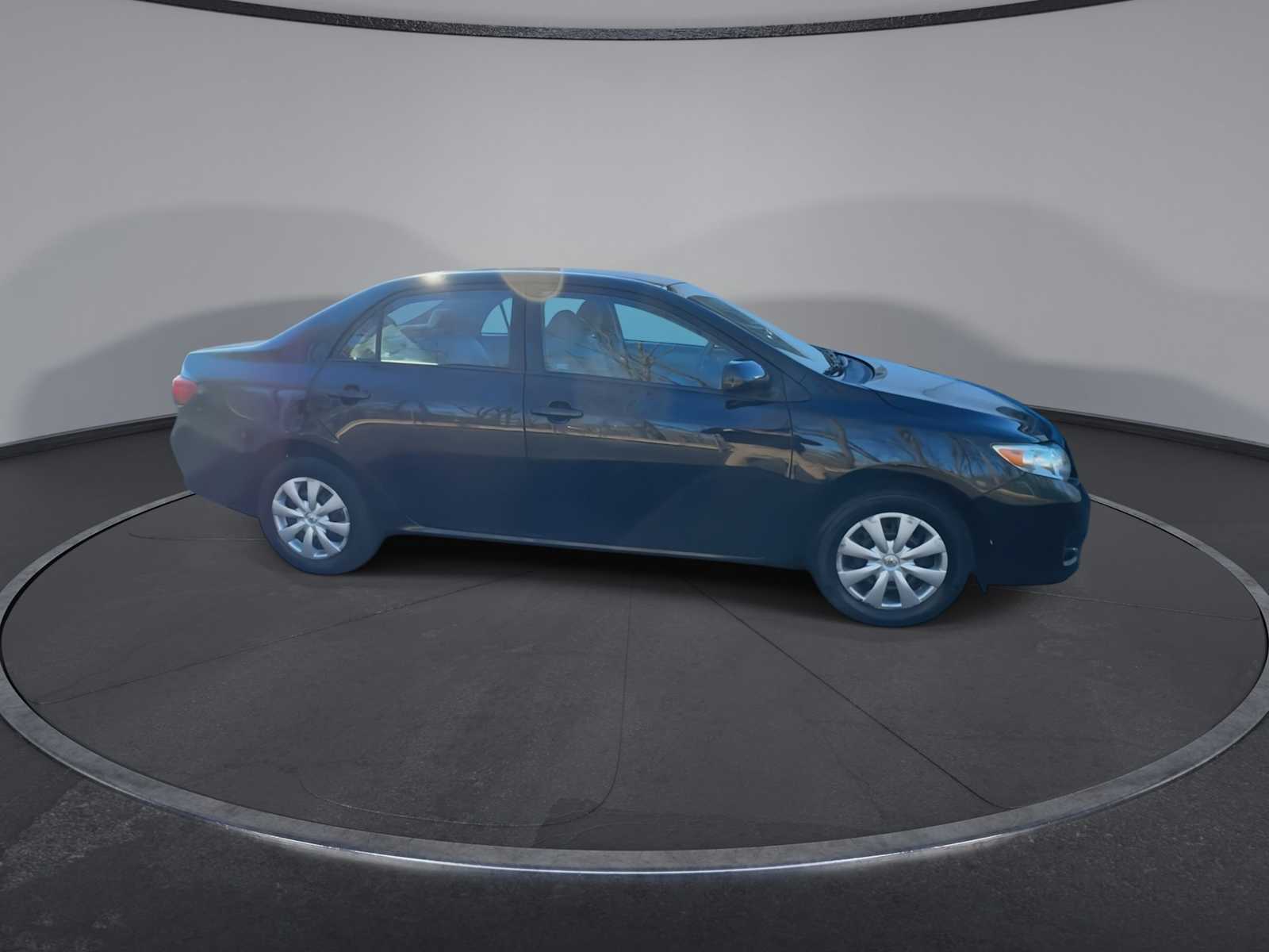 Thumbnail: 2010 Toyota Corolla - 9