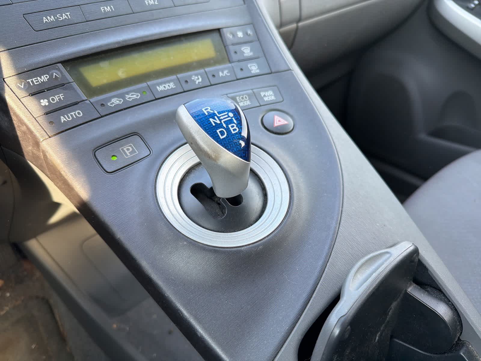 Thumbnail: 2011 Toyota Prius - 14