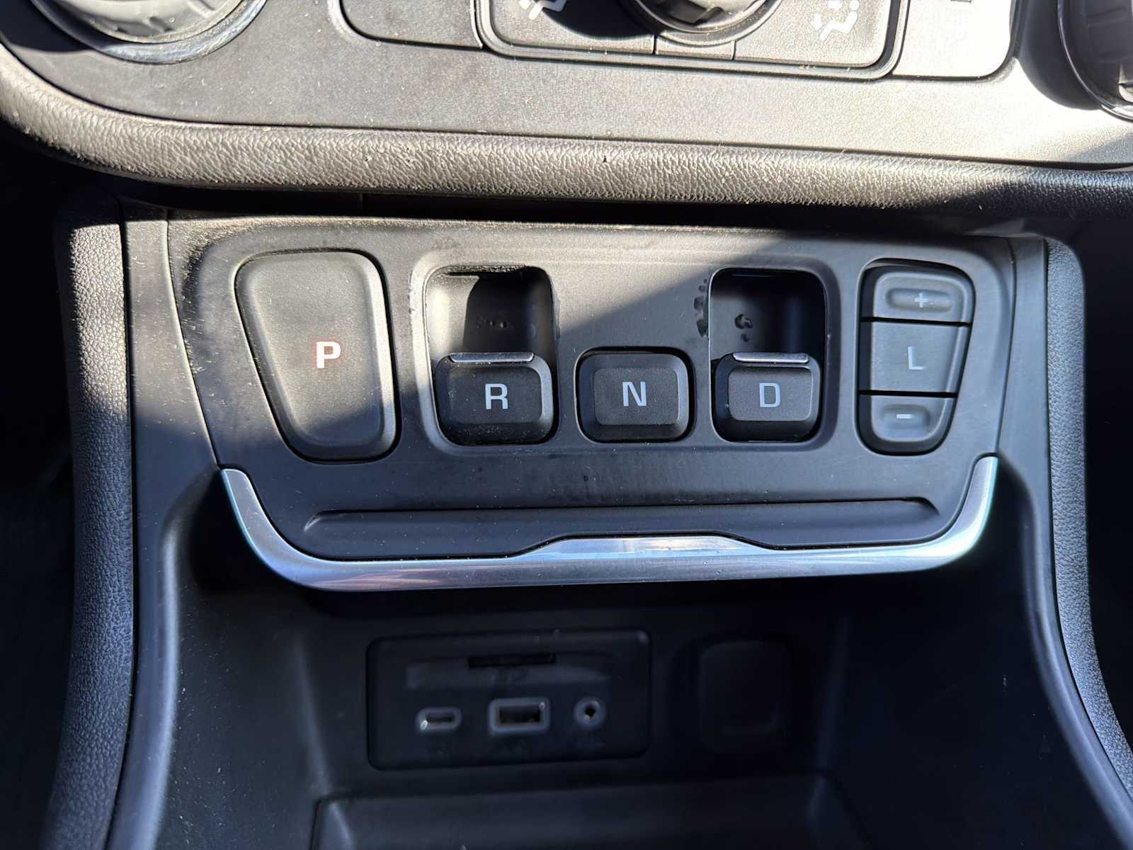 Thumbnail: 2019 GMC Terrain - 32