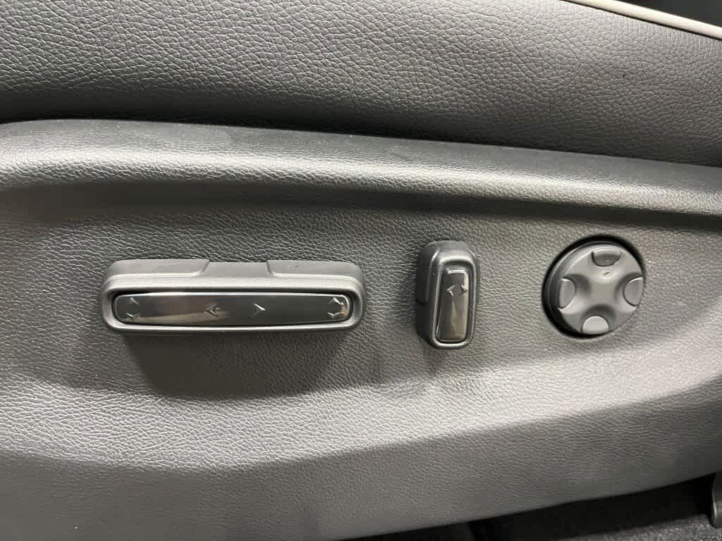 Thumbnail: 2026 Honda Odyssey - 14