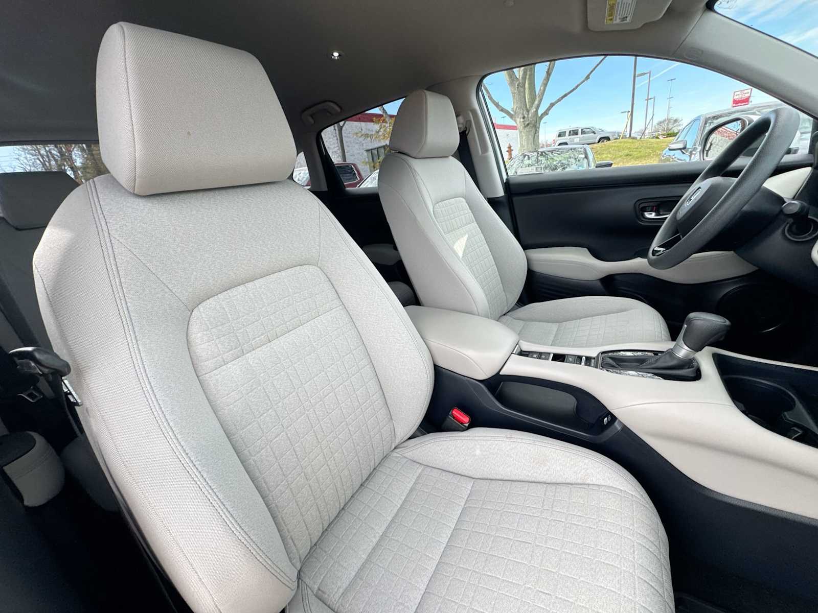 Thumbnail: 2023 Honda HR-V - 17