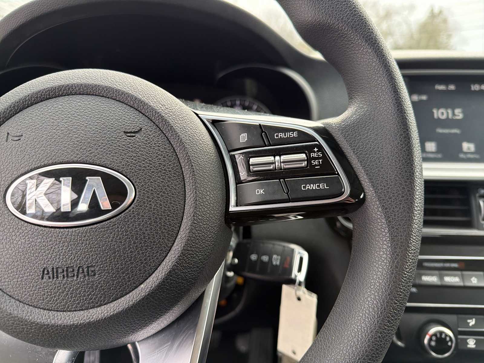 Thumbnail: 2019 Kia Optima - 24