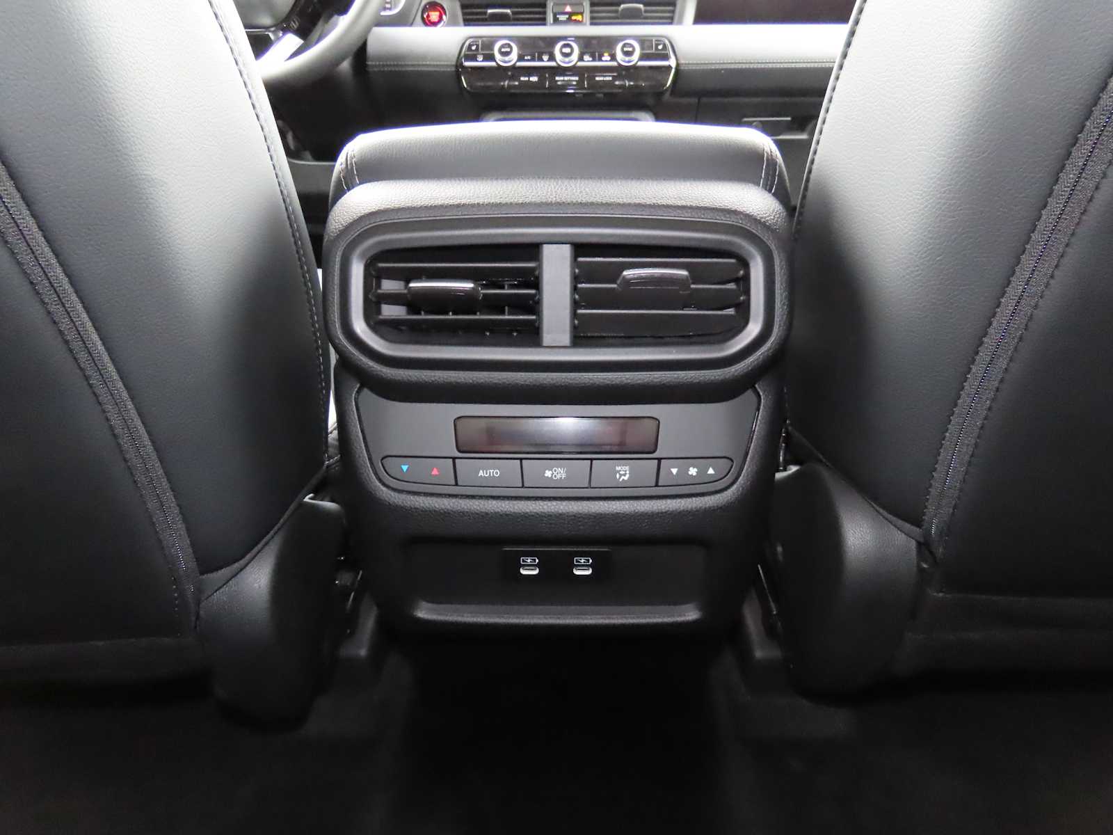 Thumbnail: 2026 Honda Pilot - 29