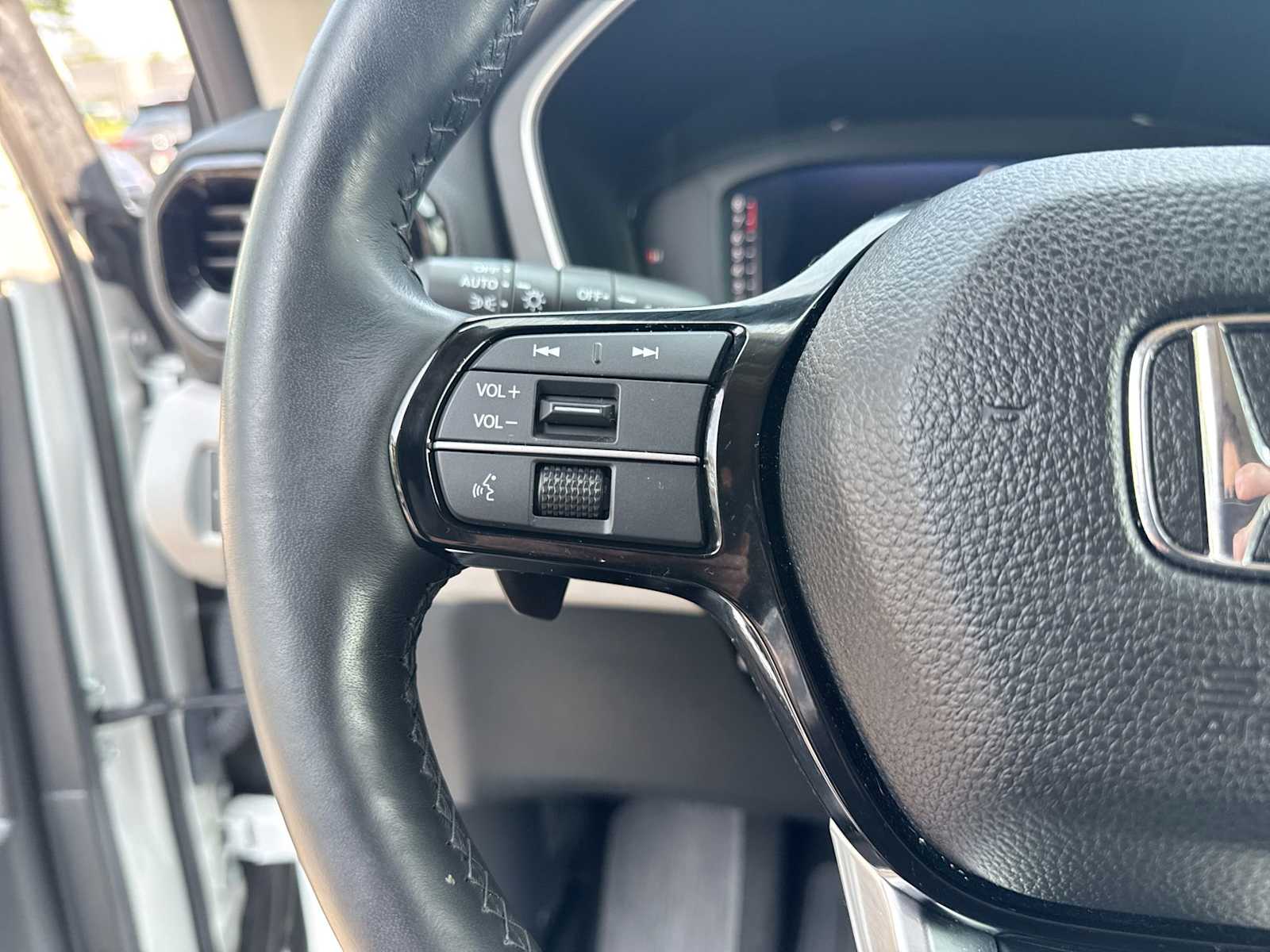 Thumbnail: 2023 Honda Pilot - 25