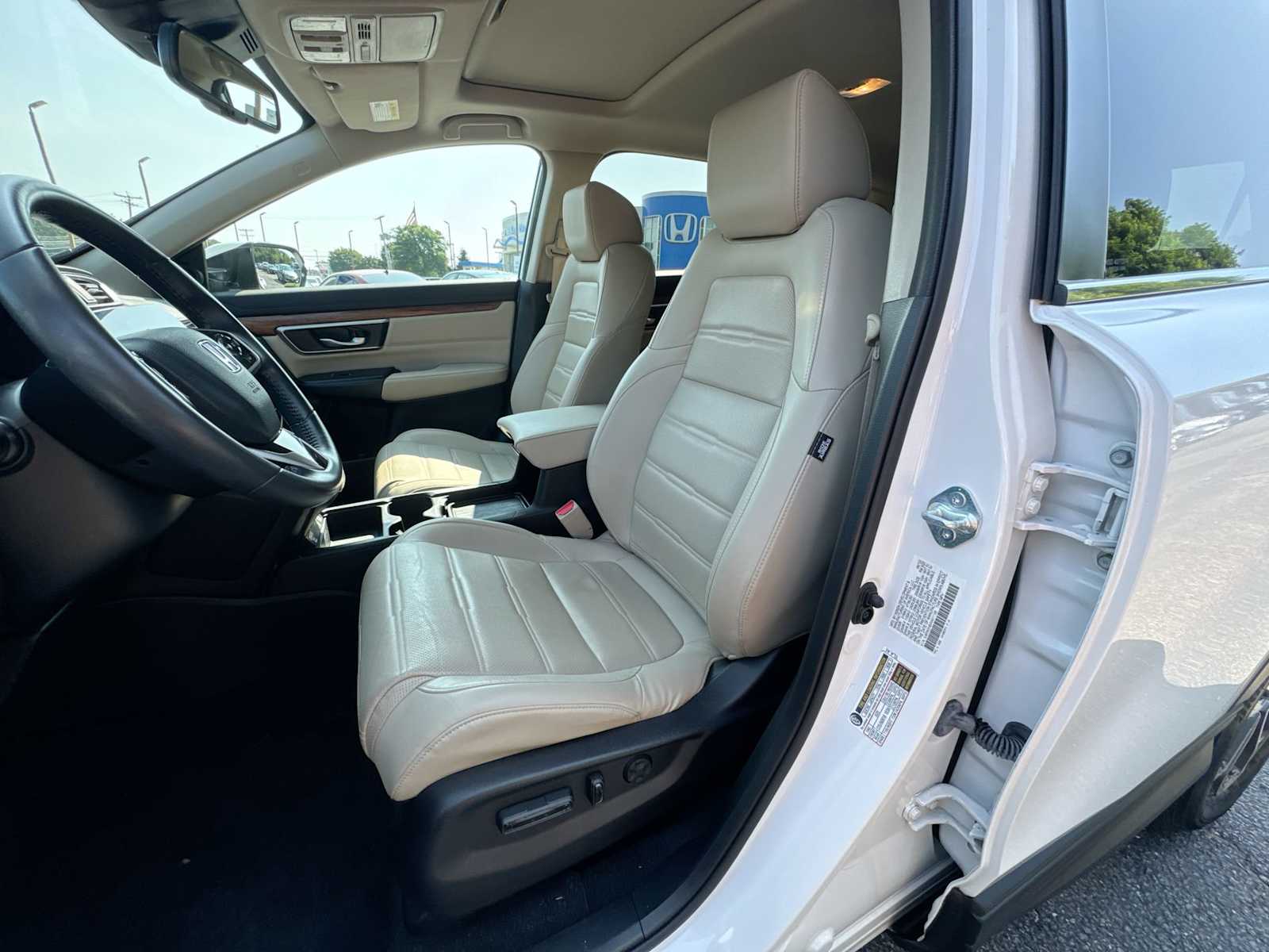 Thumbnail: 2022 Honda CR-V - 21