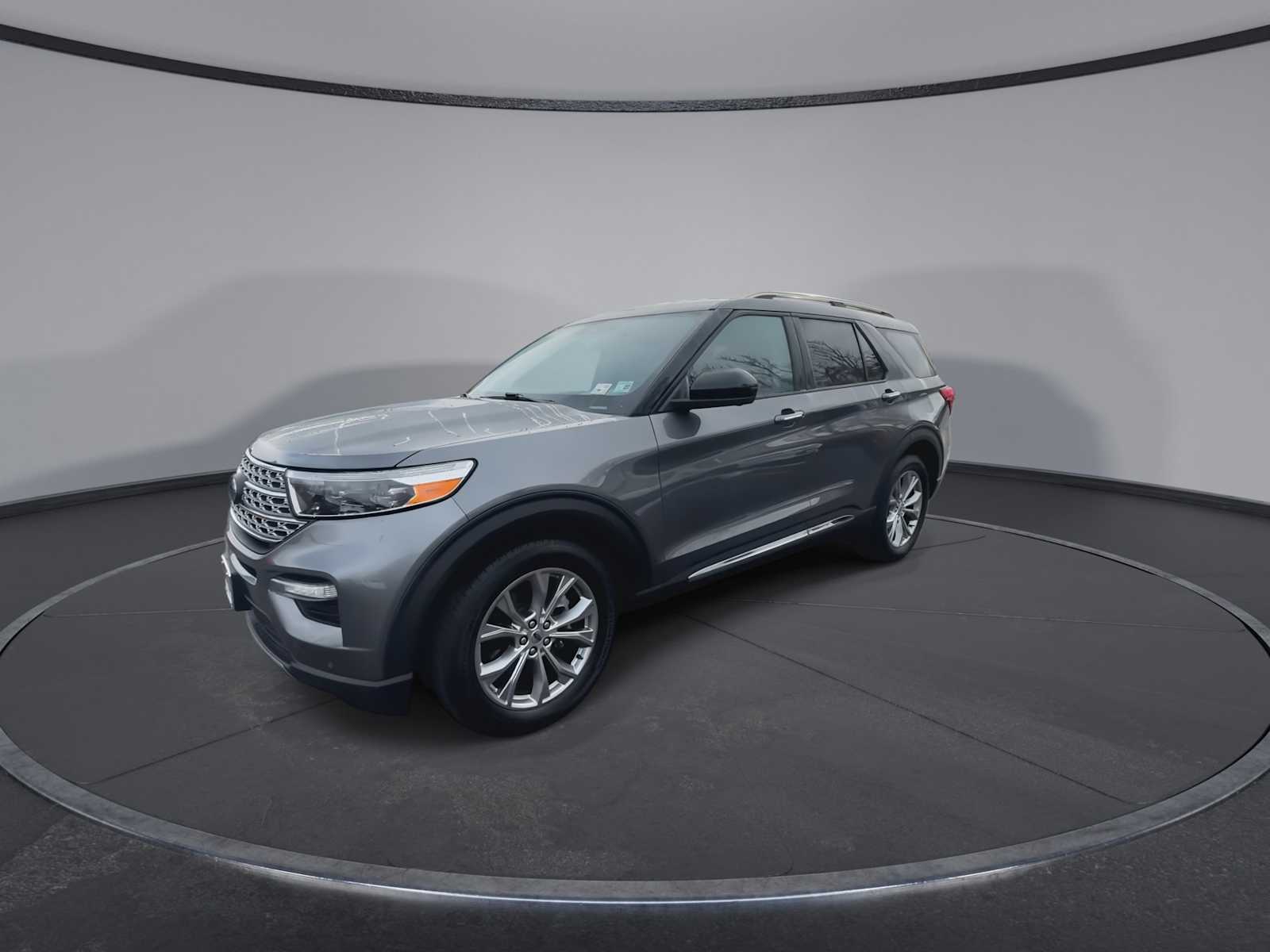 Thumbnail: 2022 Ford Explorer - 4