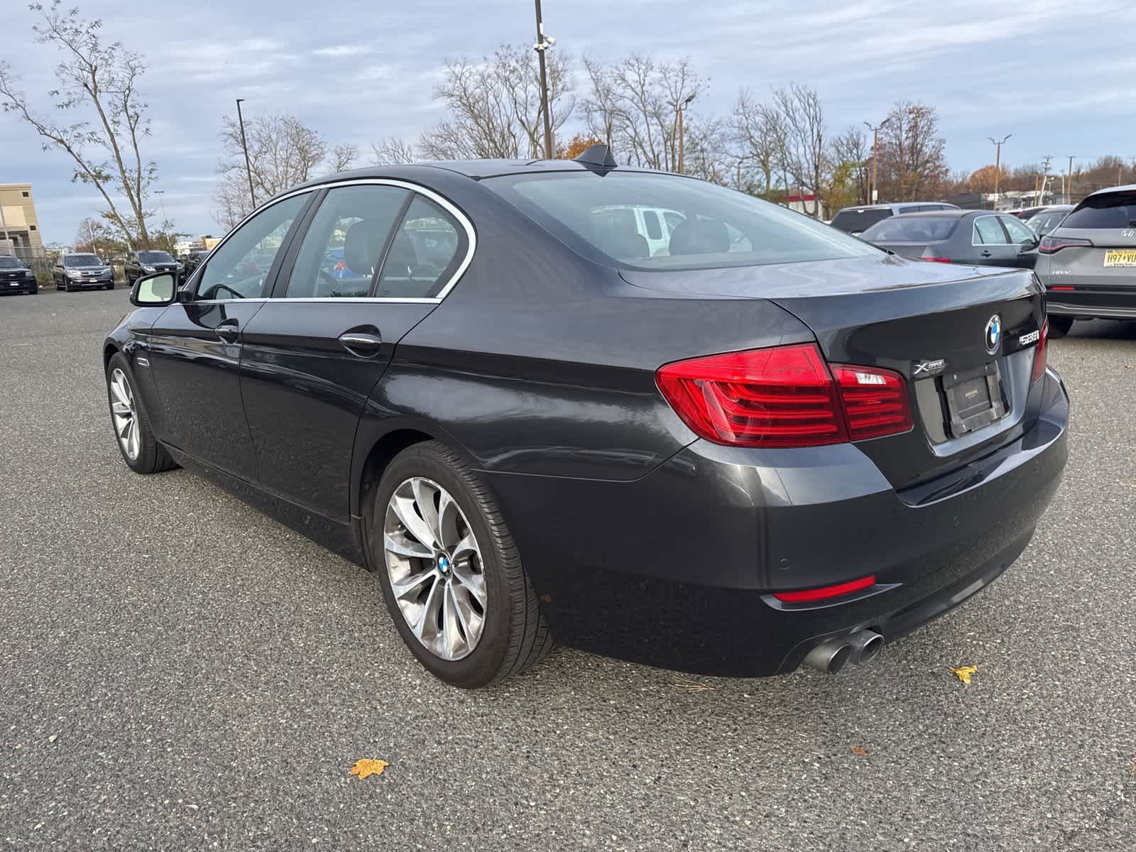Thumbnail: 2016 BMW 5 Series - 3