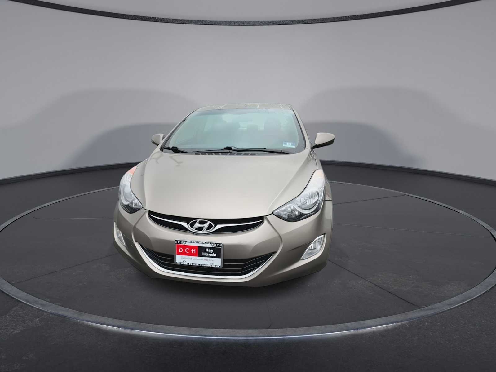 Thumbnail: 2013 Hyundai Elantra - 3