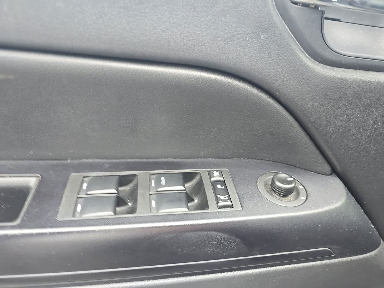 Thumbnail: 2016 Jeep Patriot - 16