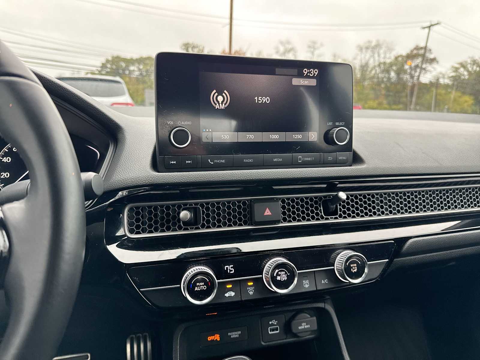 Thumbnail: 2022 Honda Civic - 26