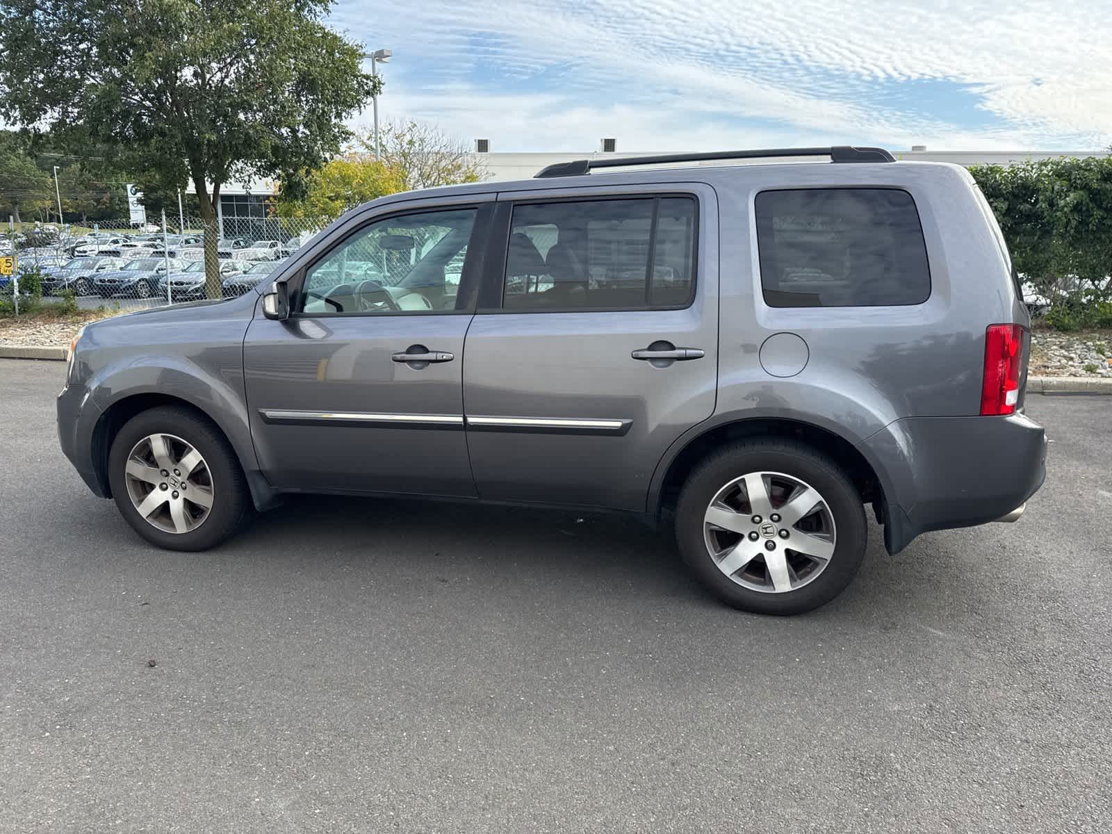 Thumbnail: 2014 Honda Pilot - 2
