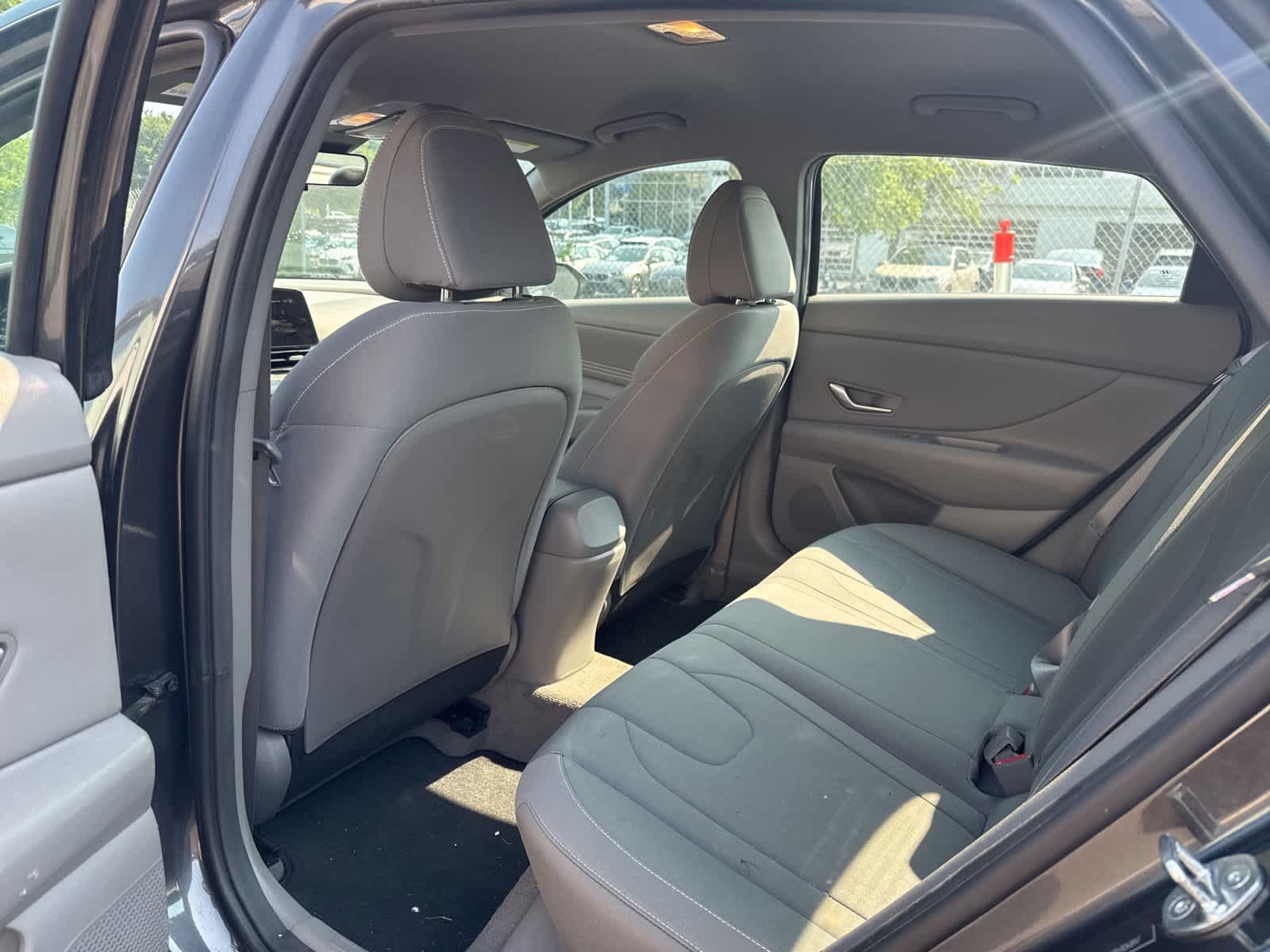 2023 Hyundai Elantra SEL 9