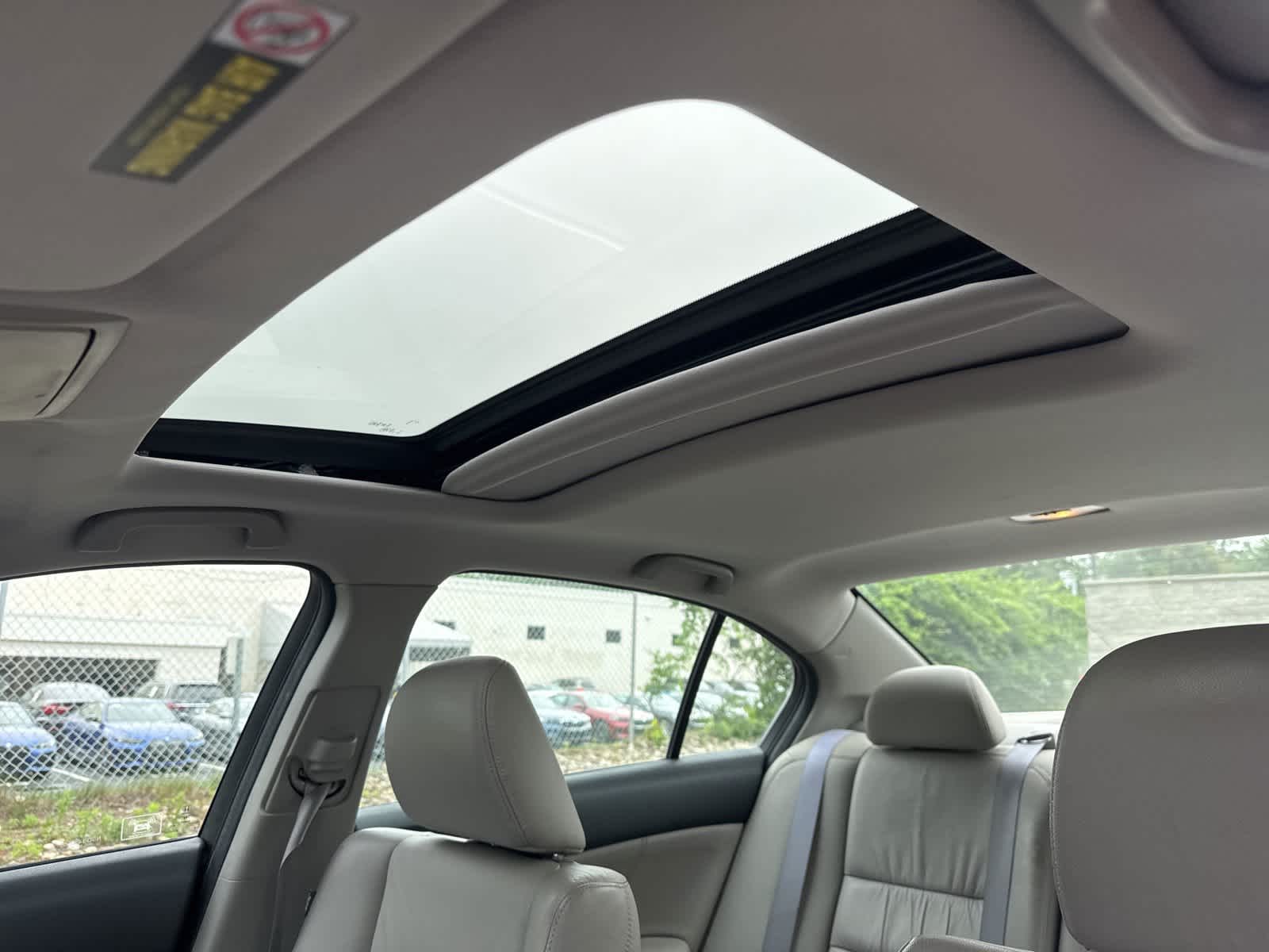 2011 Honda Accord EX-L 19