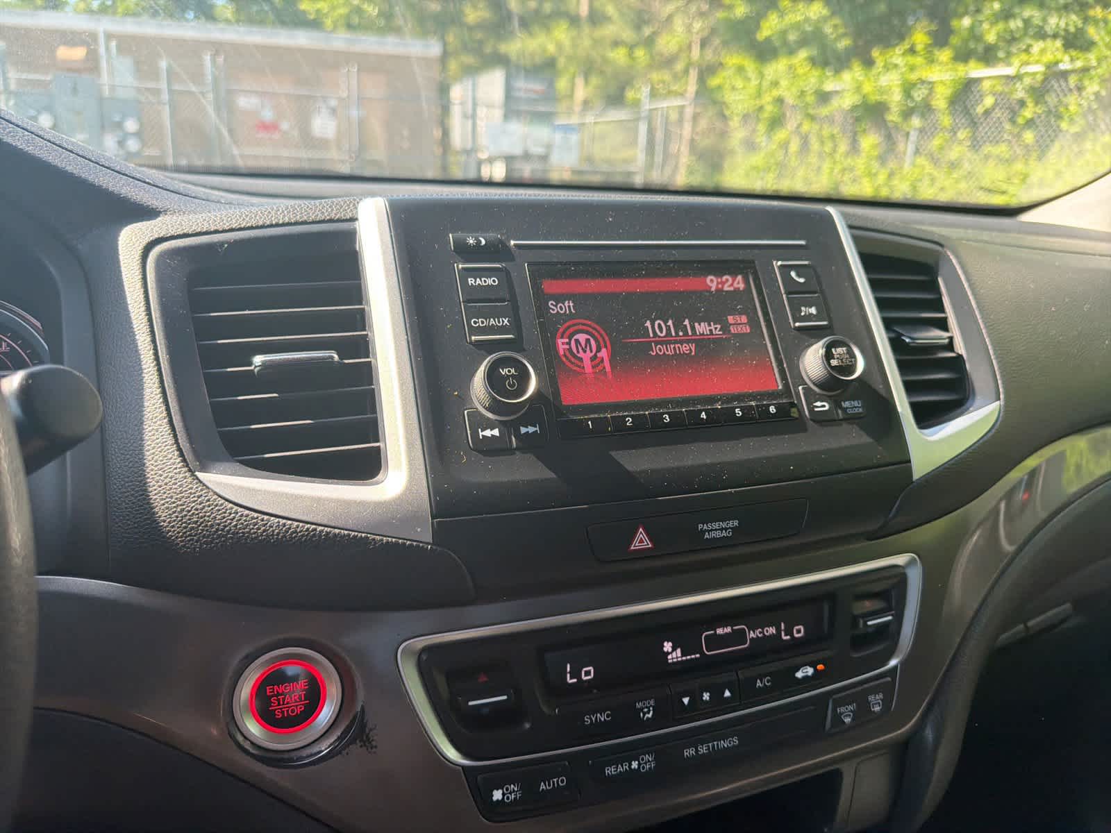 Thumbnail: 2017 Honda Ridgeline - 13