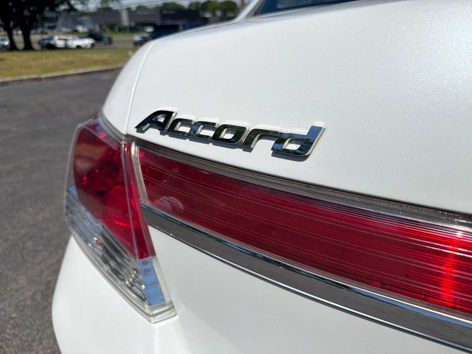 Thumbnail: 2012 Honda Accord - 18