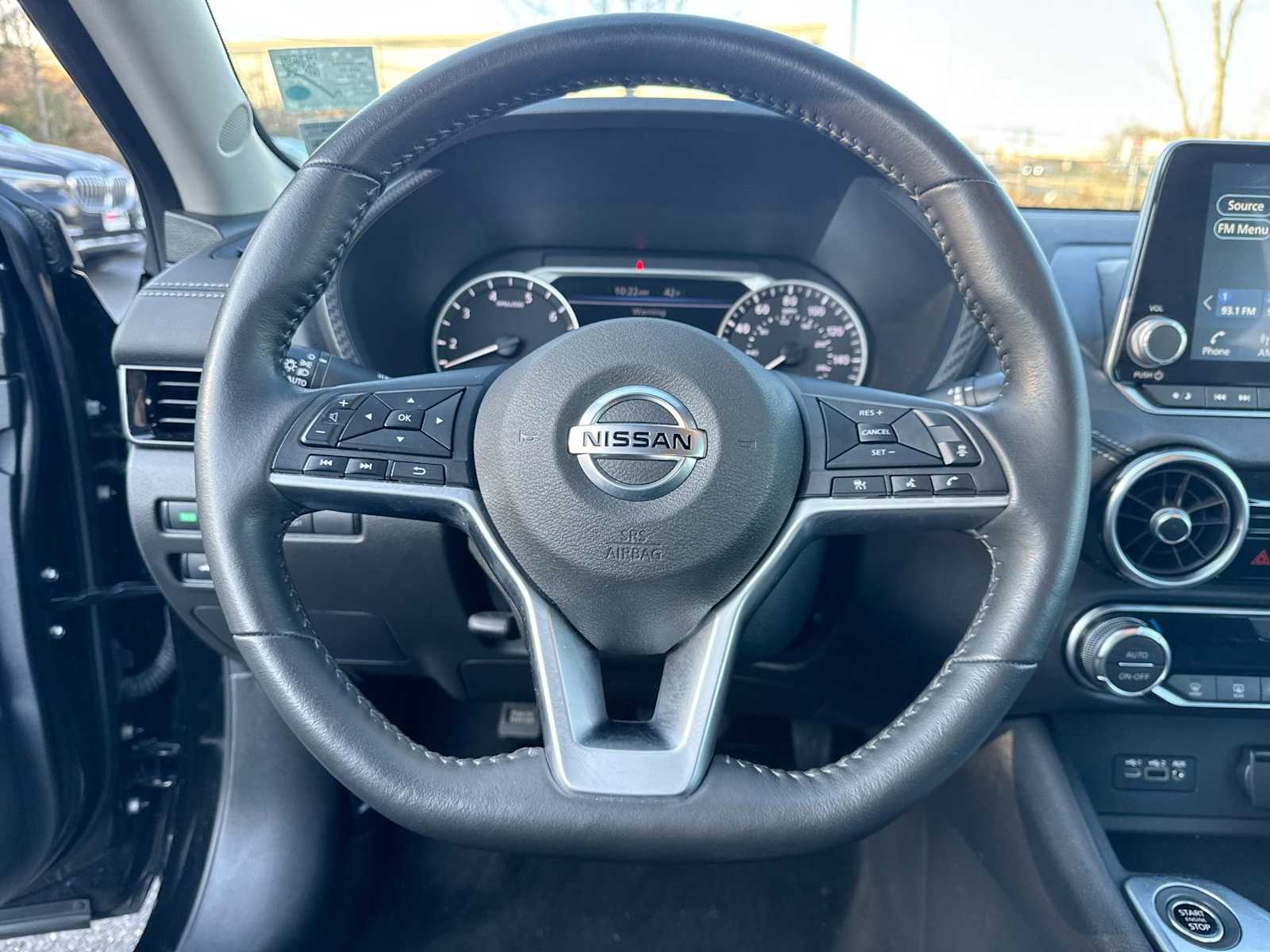 Thumbnail: 2023 Nissan Sentra - 23