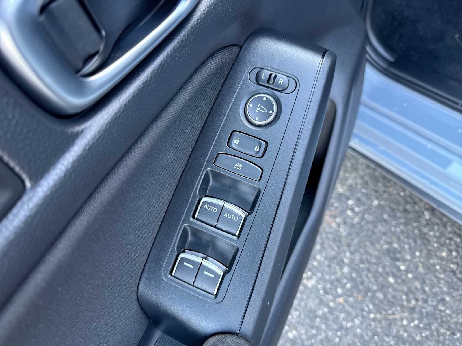 Thumbnail: 2022 Honda Civic - 22