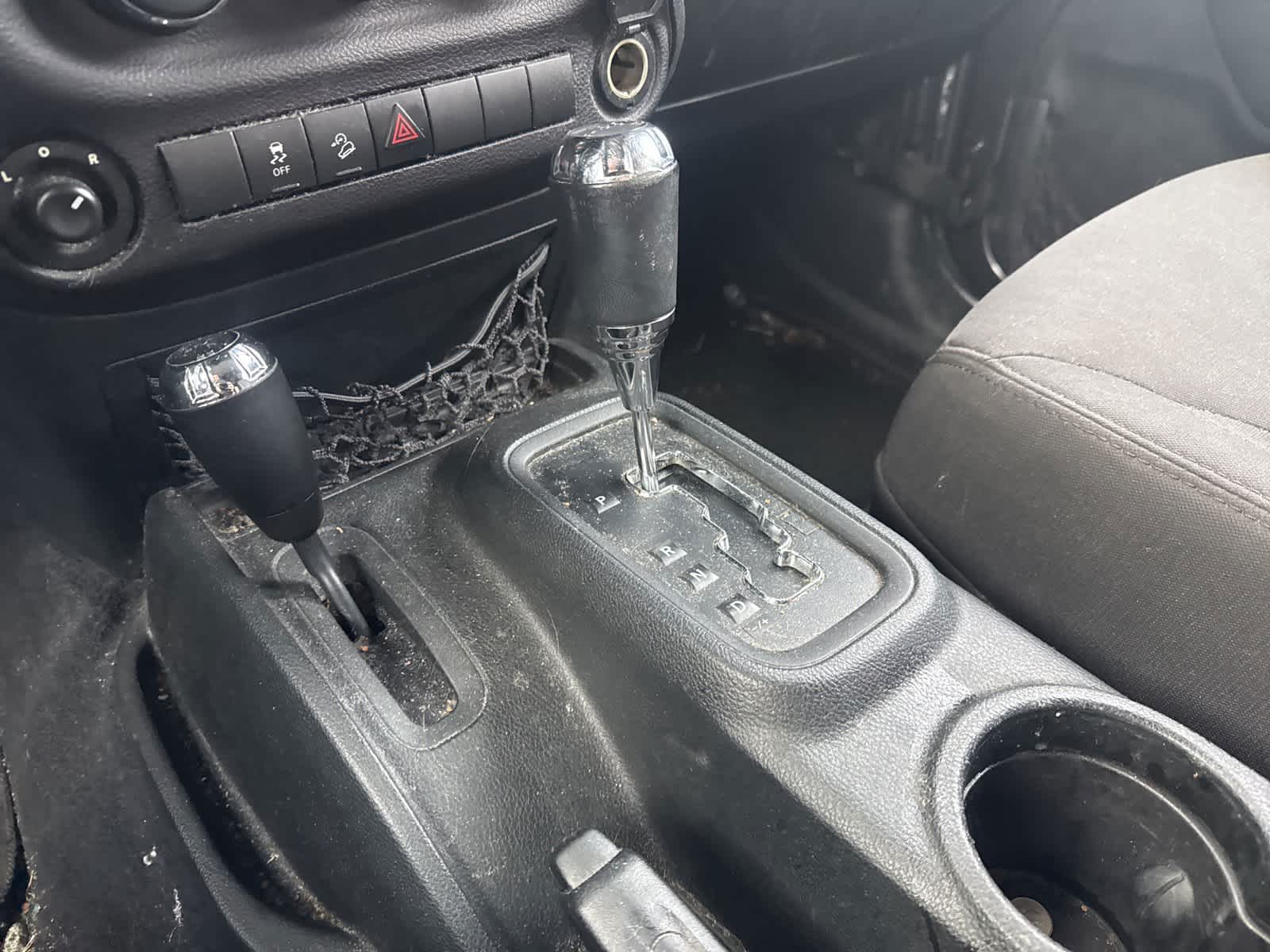 Thumbnail: 2016 Jeep Wrangler - 15