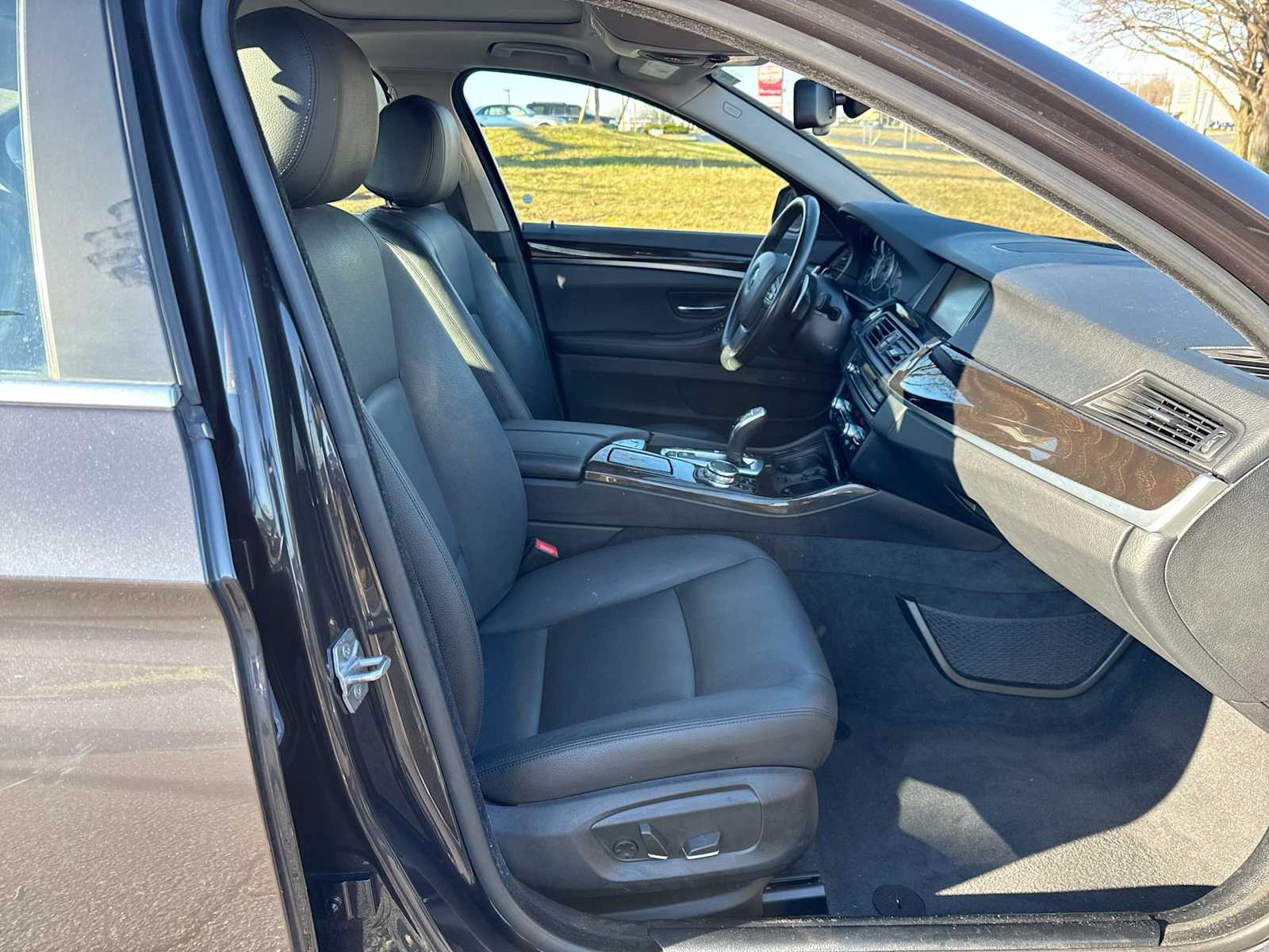 Thumbnail: 2016 BMW 5 Series - 15