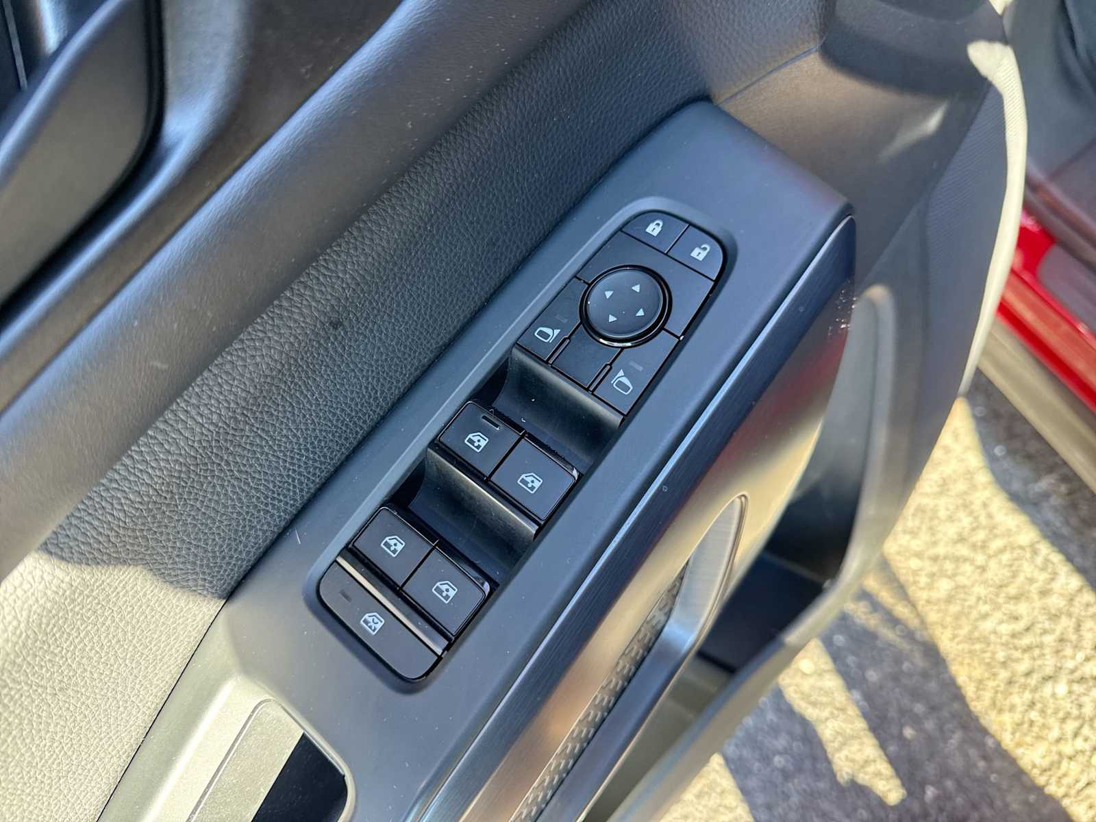 Thumbnail: 2023 Nissan Pathfinder - 22