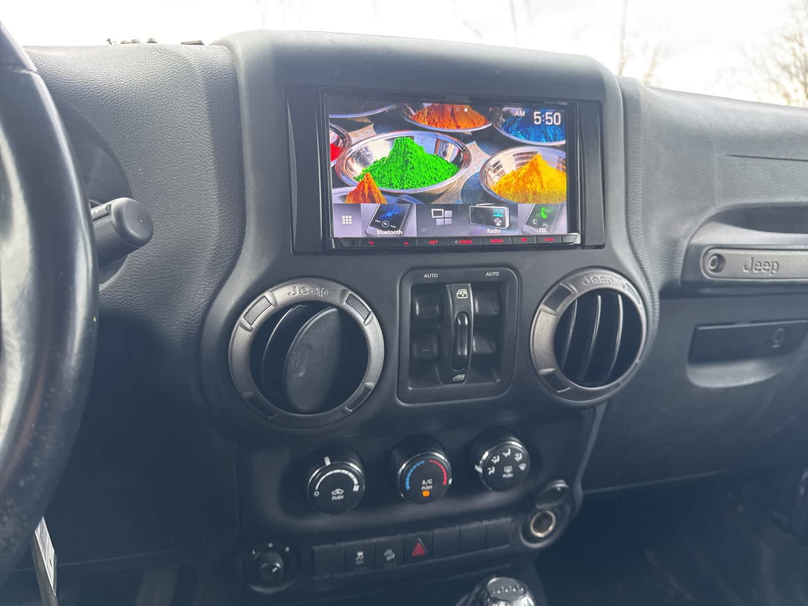 Thumbnail: 2016 Jeep Wrangler - 13