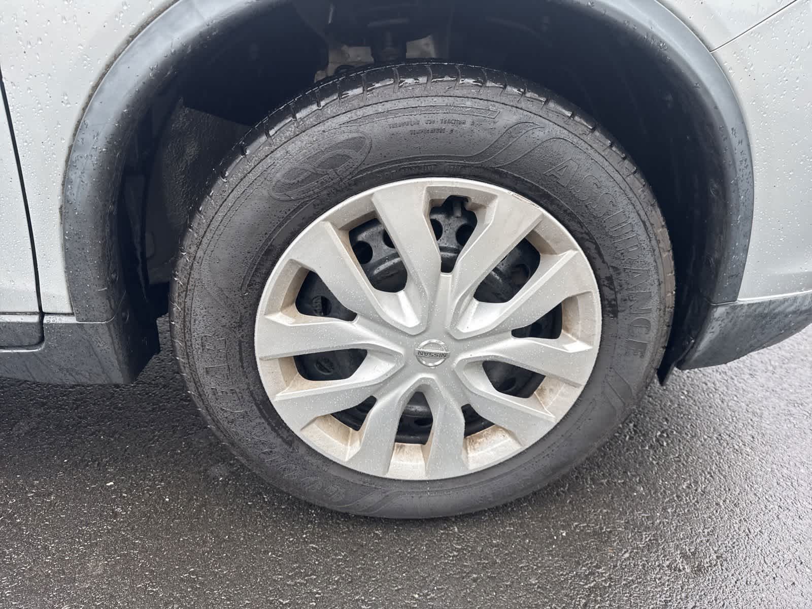 Thumbnail: 2019 Nissan Rogue - 25