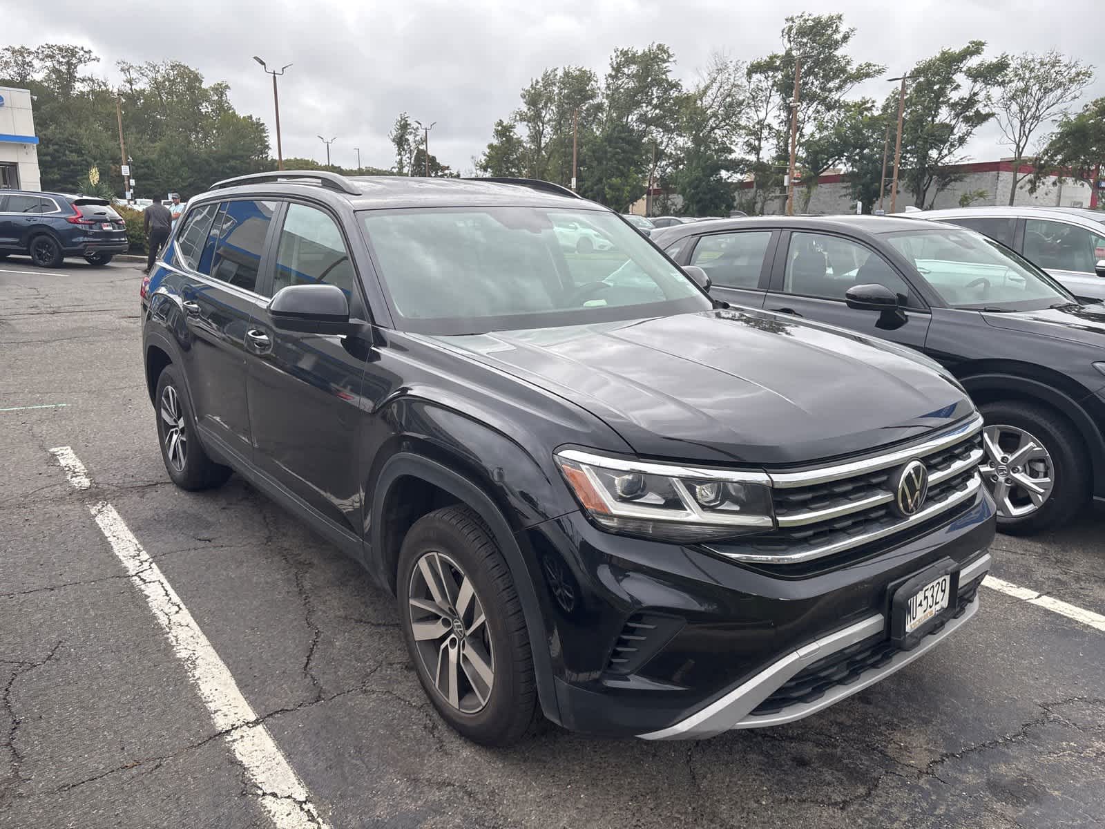 Thumbnail: 2022 Volkswagen Atlas - 2