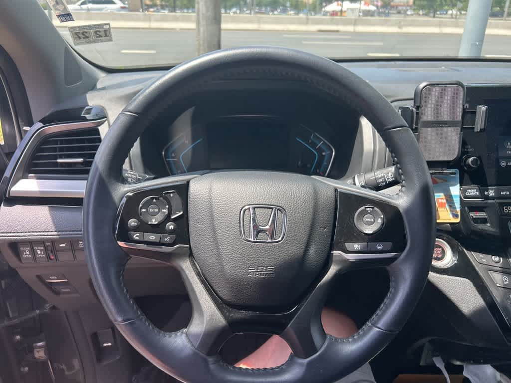 Thumbnail: 2023 Honda Odyssey - 8