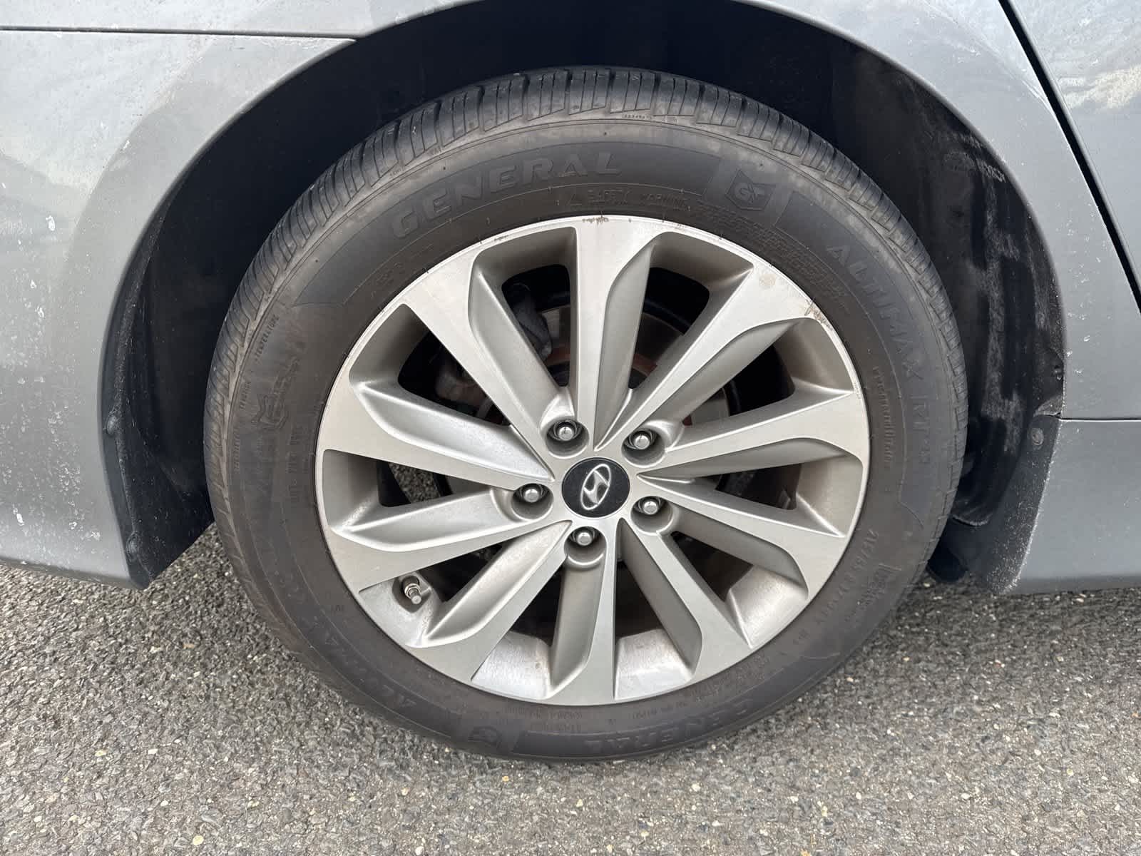 Thumbnail: 2014 Hyundai Sonata - 28