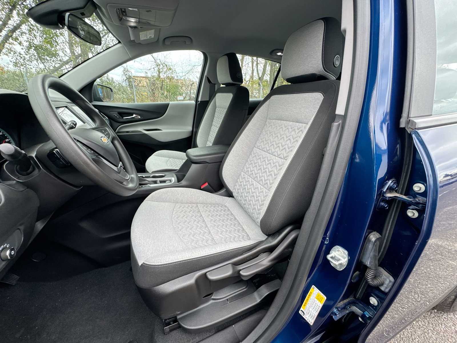 Thumbnail: 2023 Chevrolet Equinox - 19