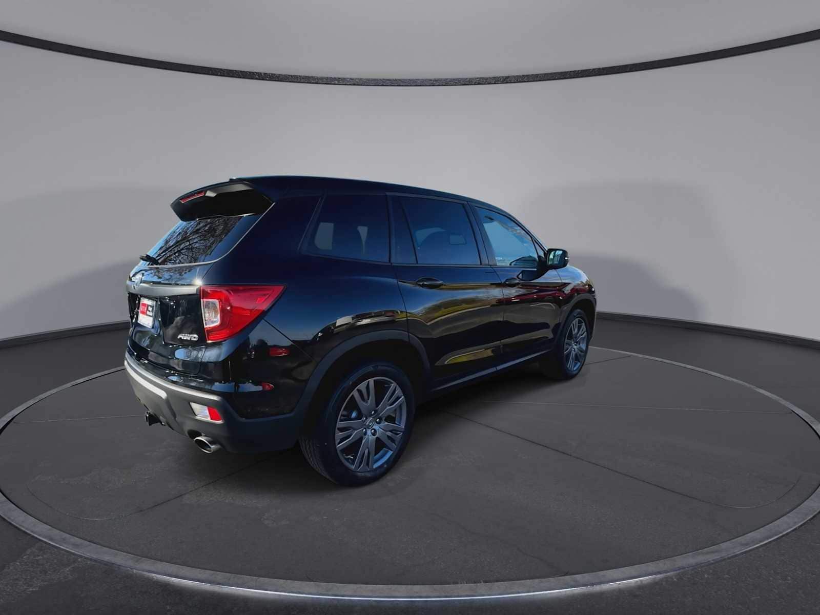 Thumbnail: 2019 Honda Passport - 8