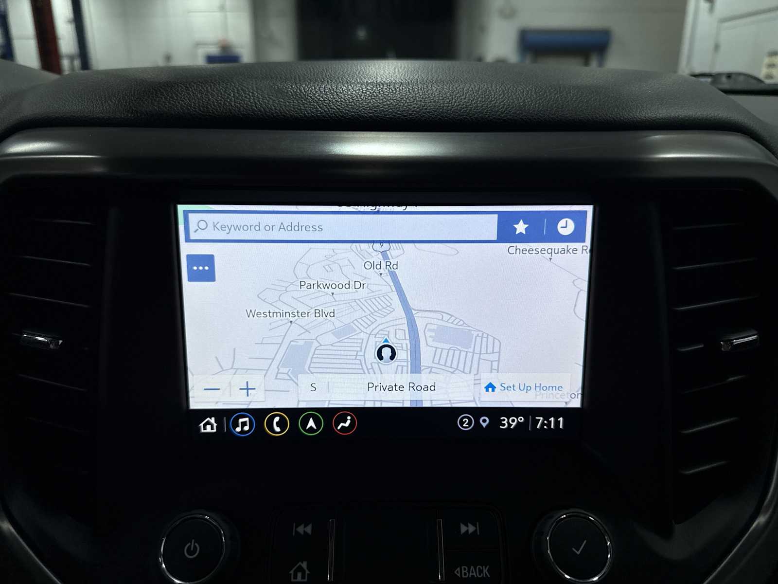 Thumbnail: 2022 GMC Acadia - 21