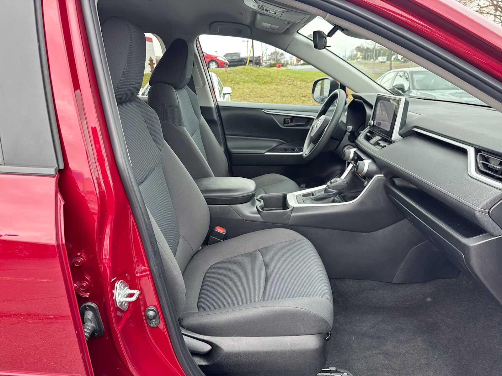 Thumbnail: 2023 Toyota RAV4 - 15