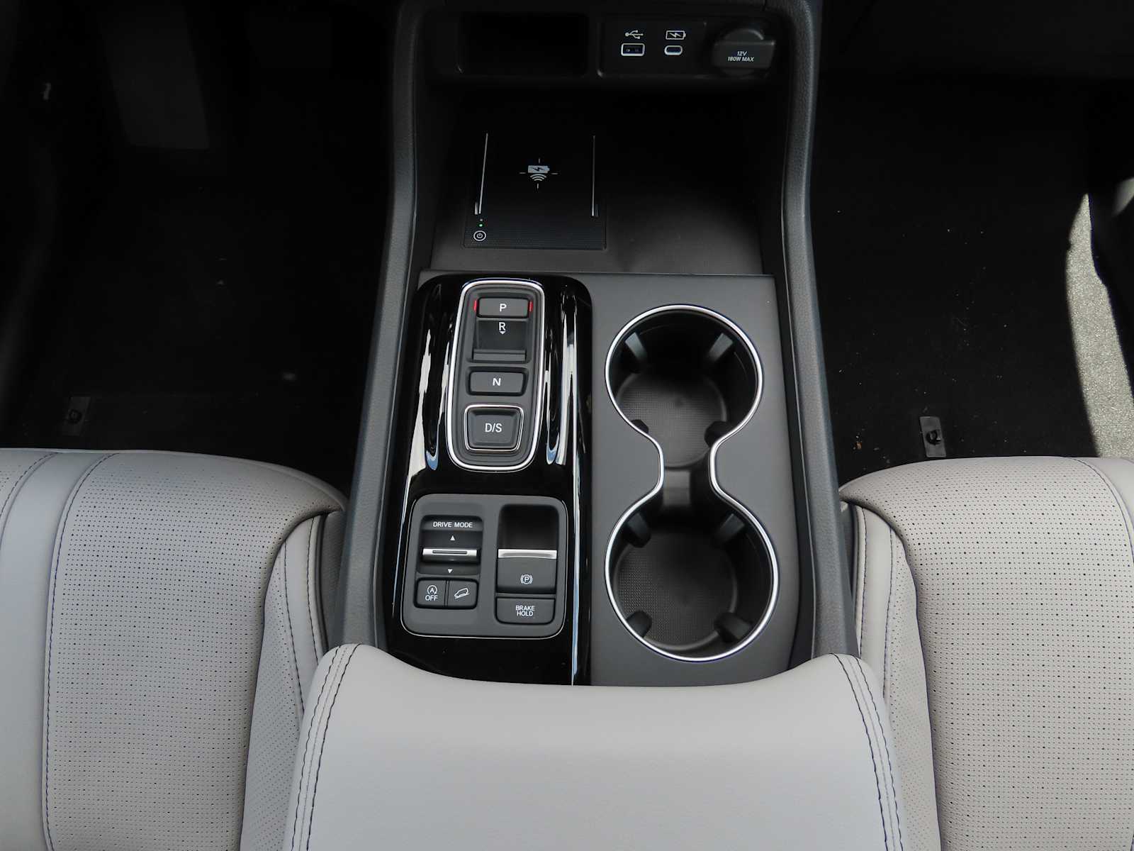 Thumbnail: 2025 Honda Pilot - 24