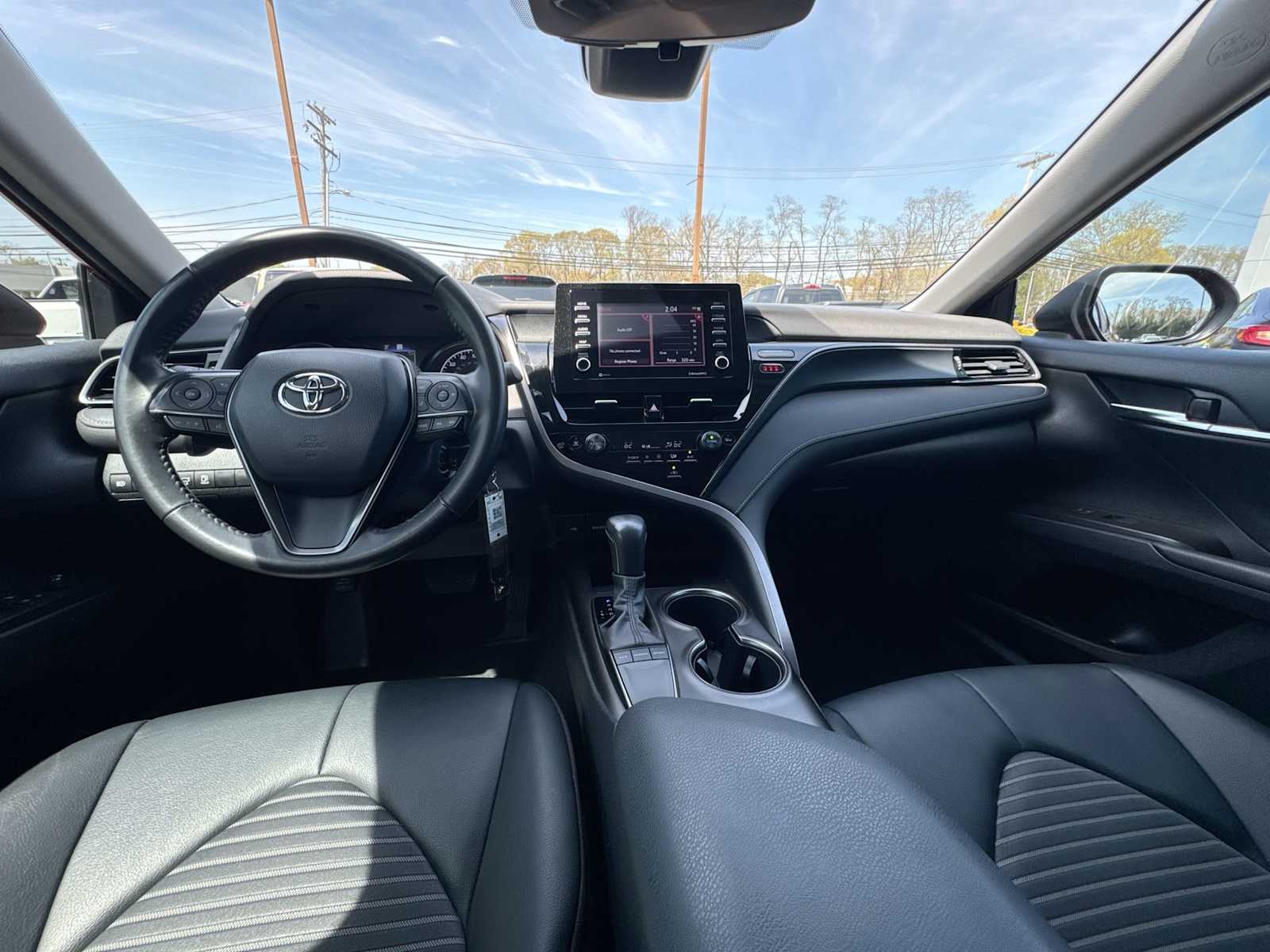 2023 Toyota Camry SE 20