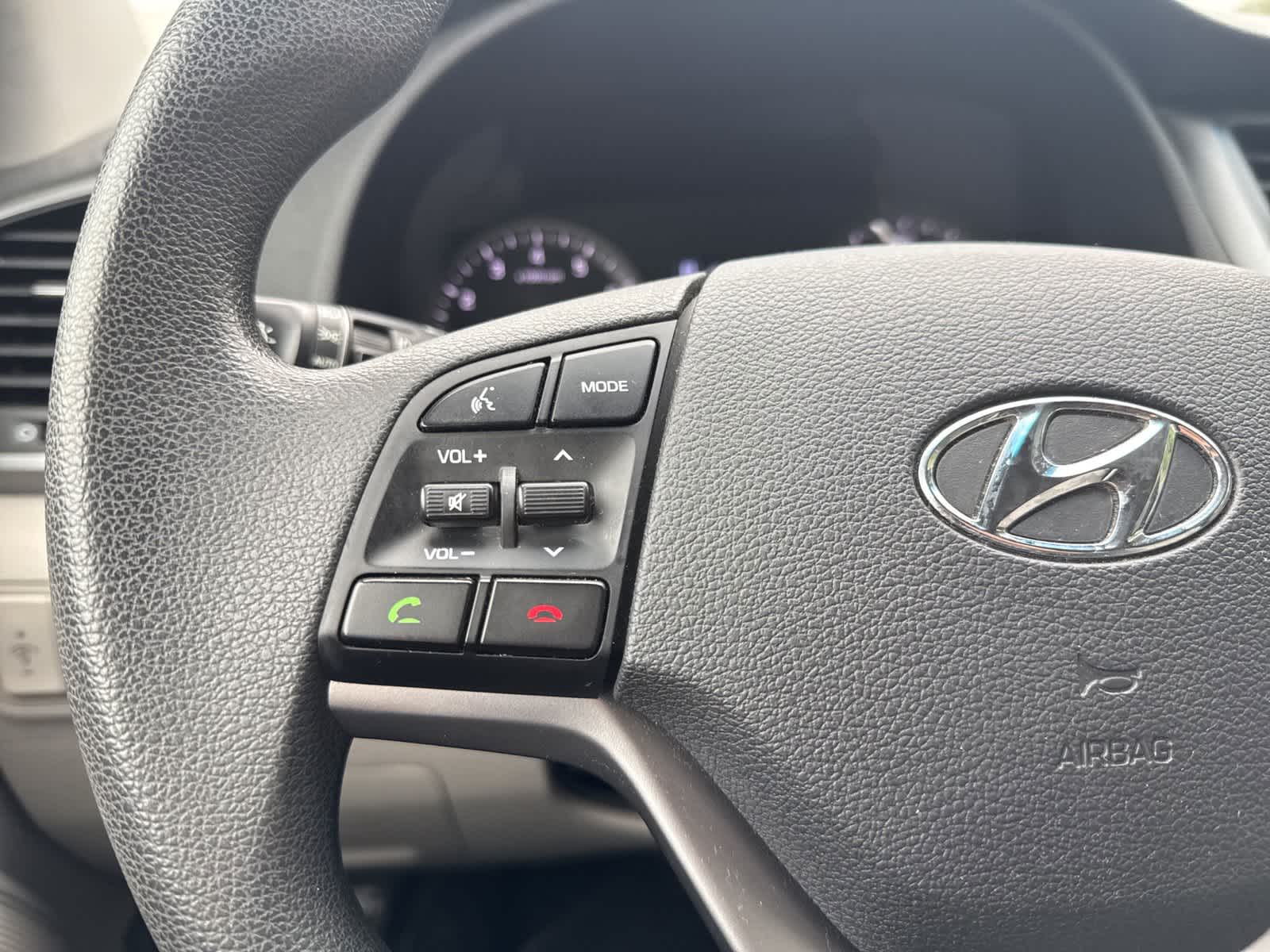 Thumbnail: 2018 Hyundai Tucson - 17